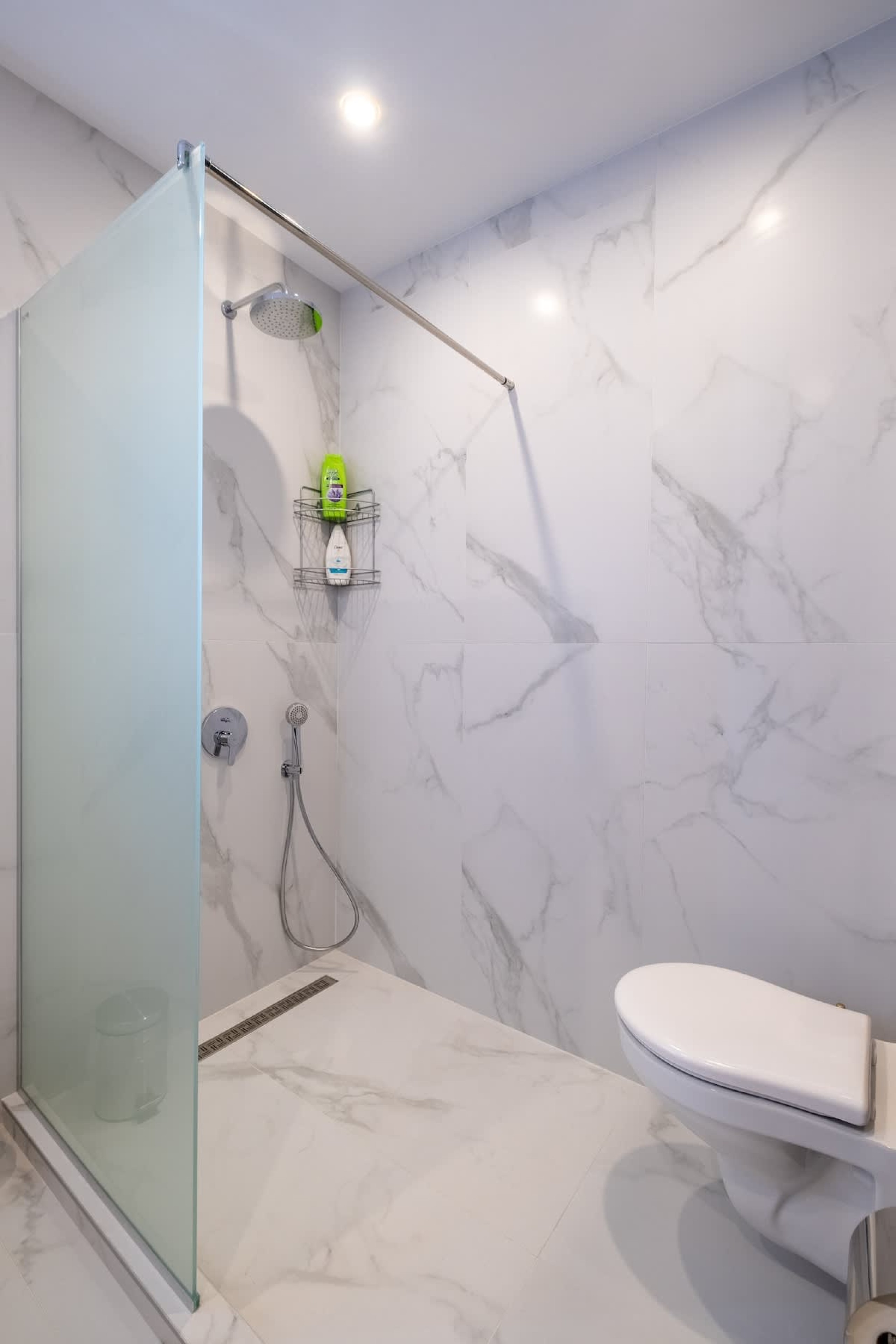 Scoutaround White Logo