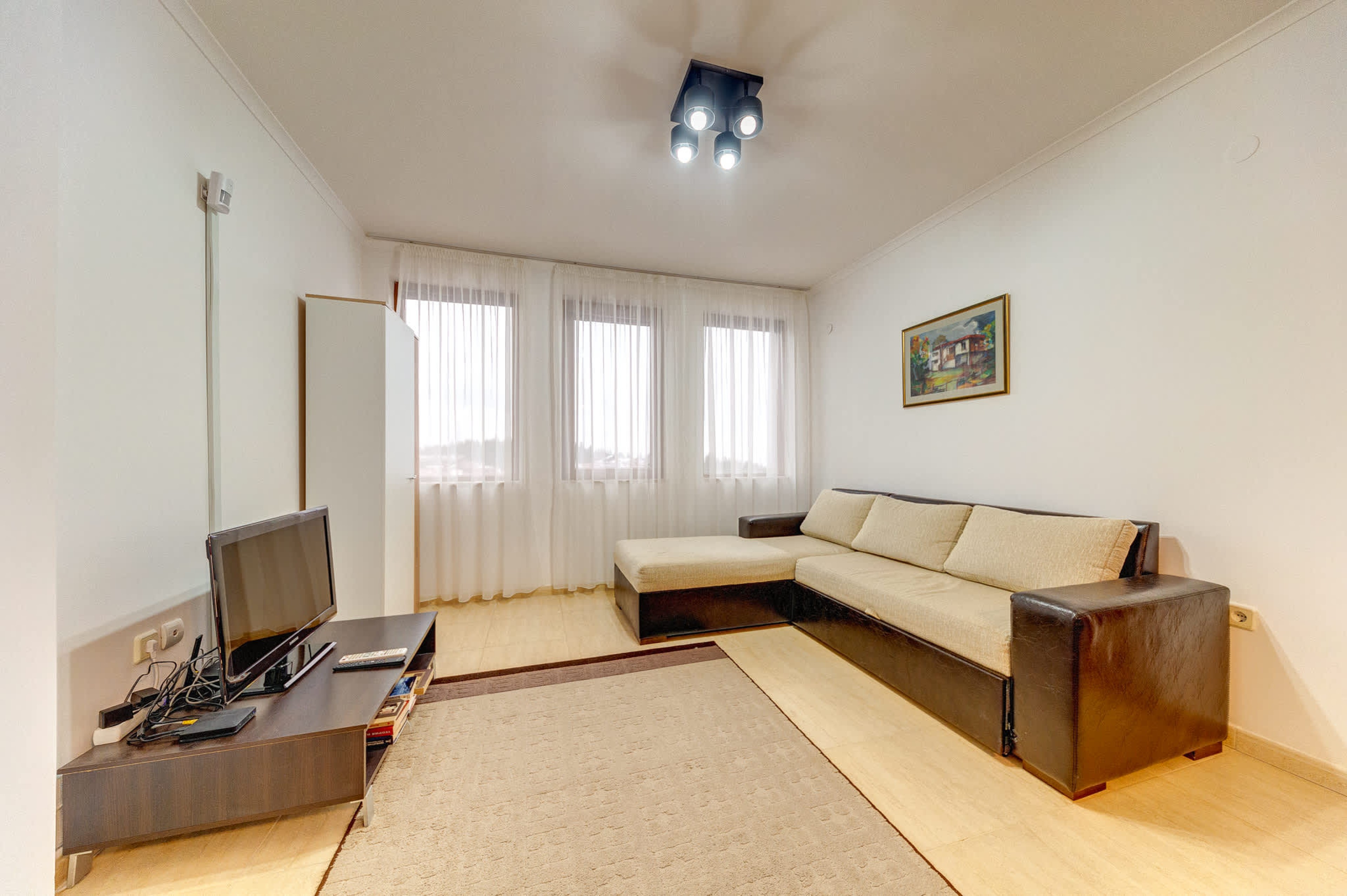 Scoutaround White Logo