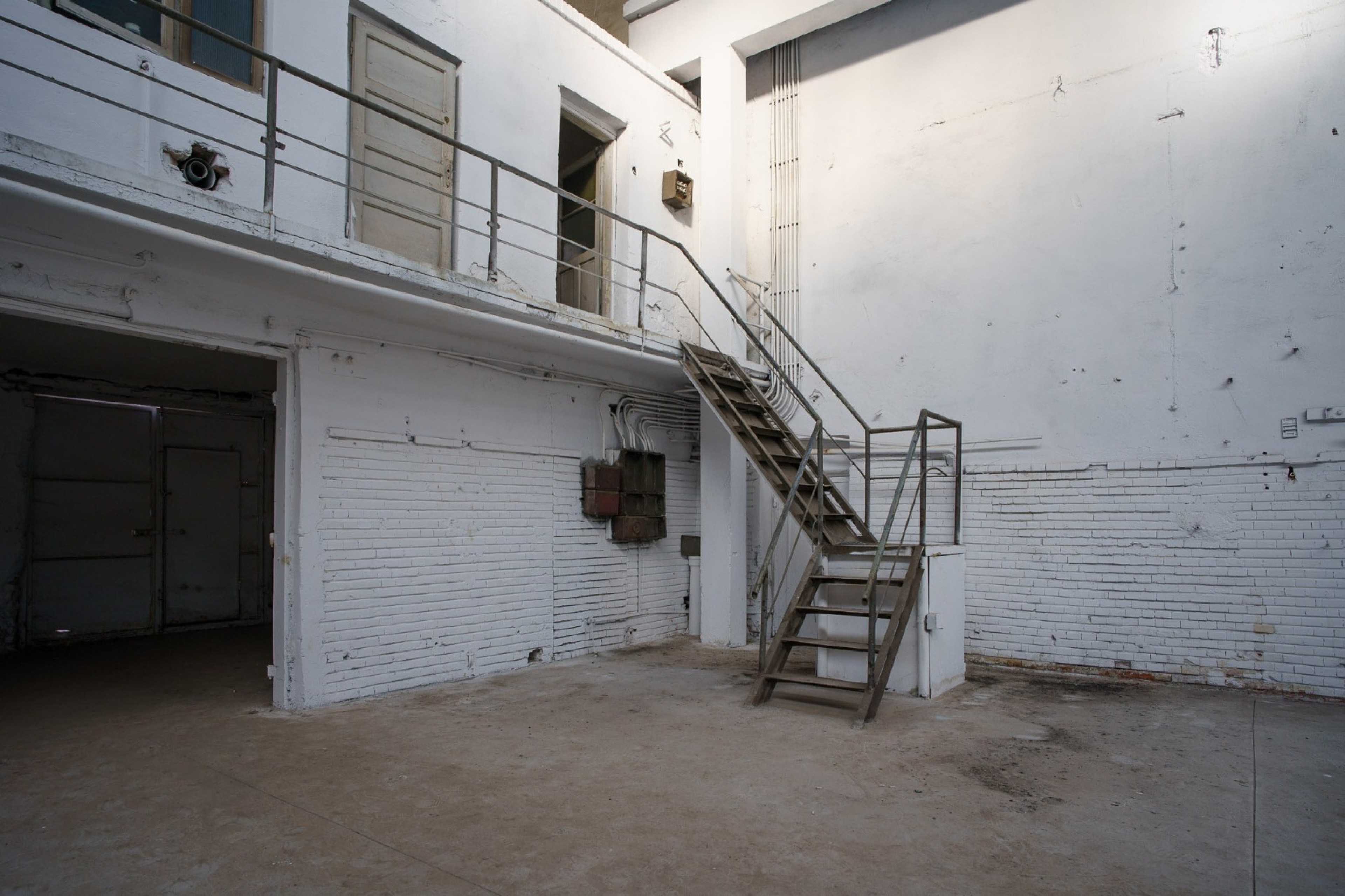 Scoutaround White Logo