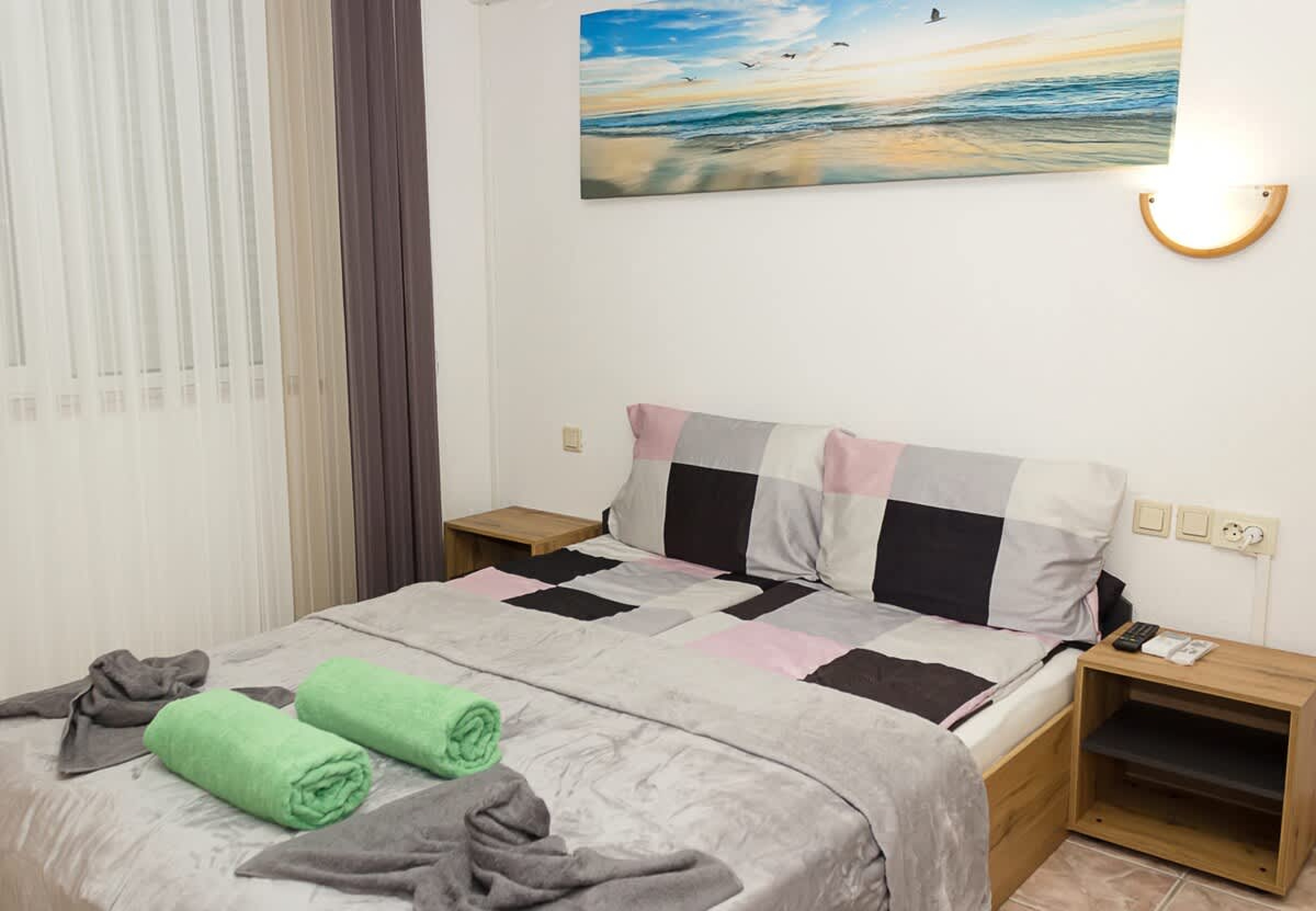 Scoutaround White Logo