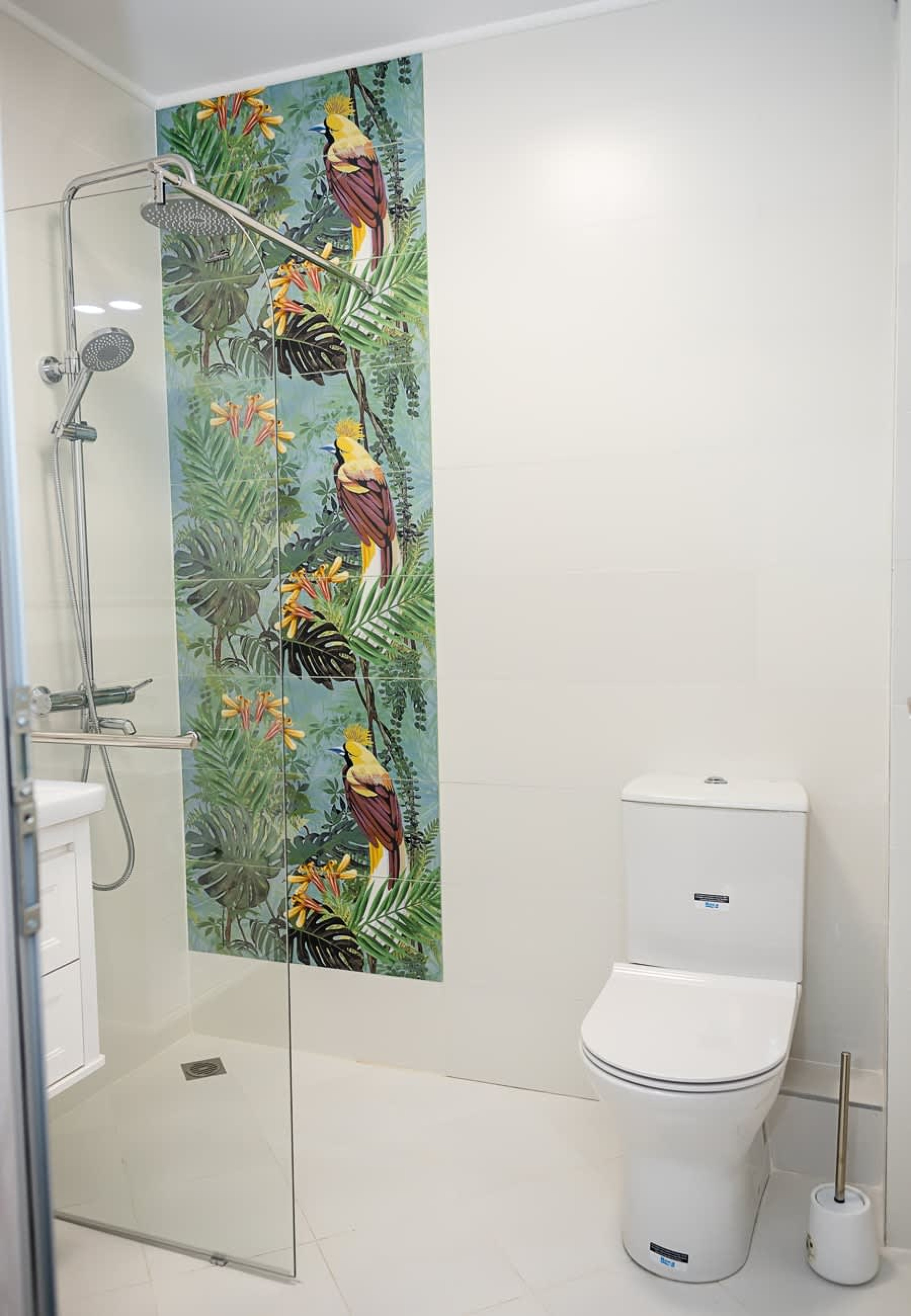 Scoutaround White Logo