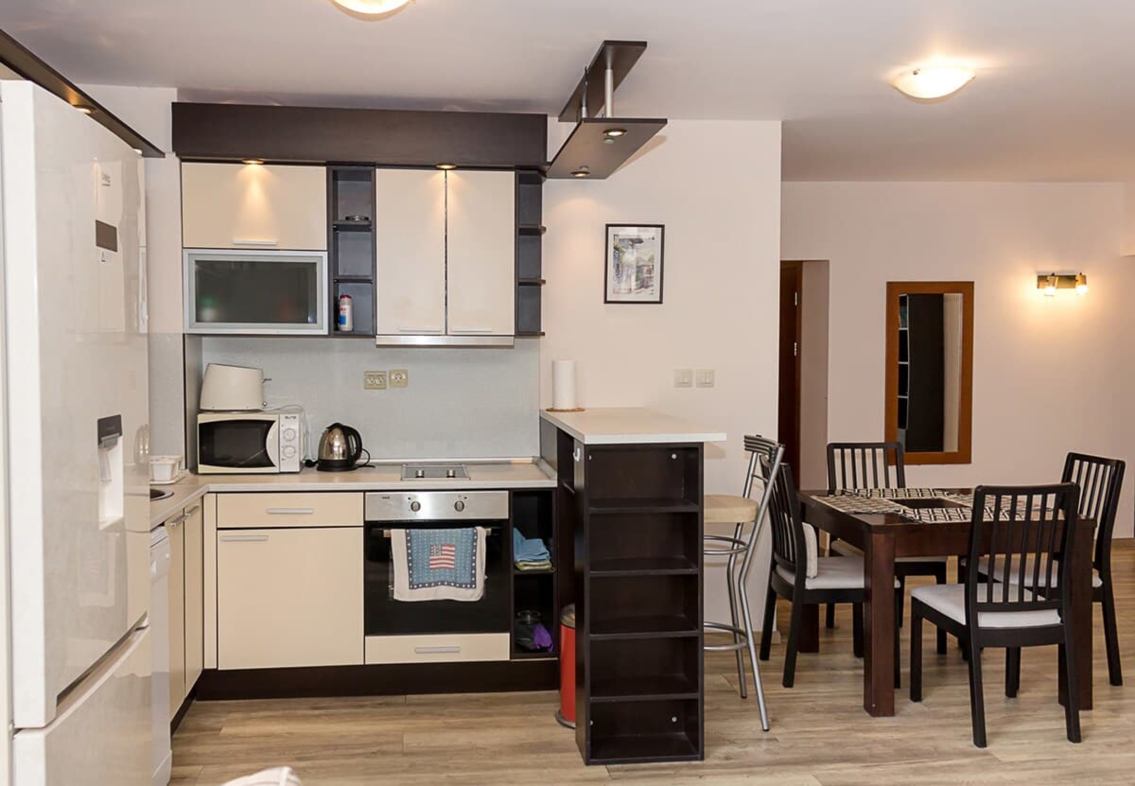 Scoutaround White Logo