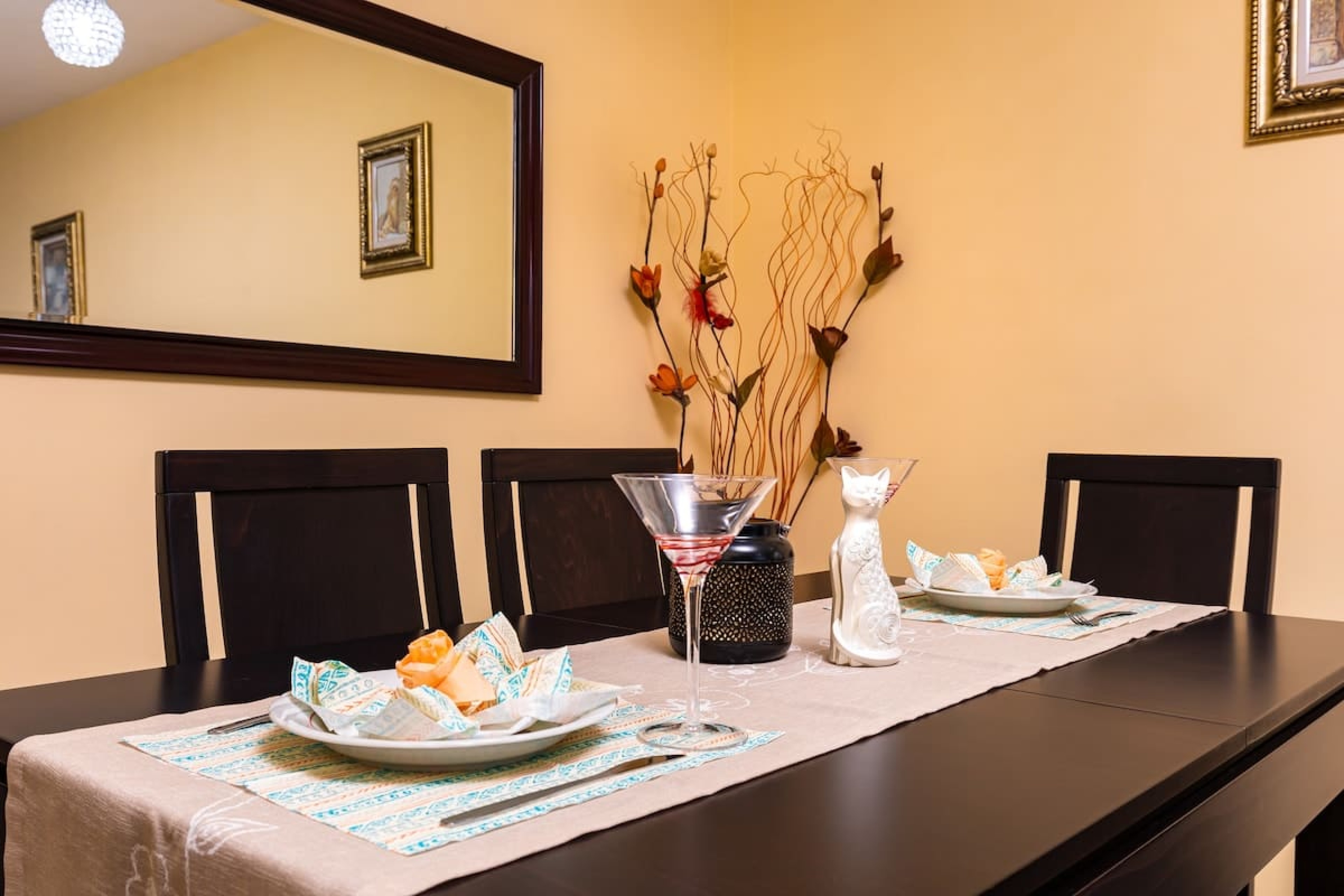 Scoutaround White Logo