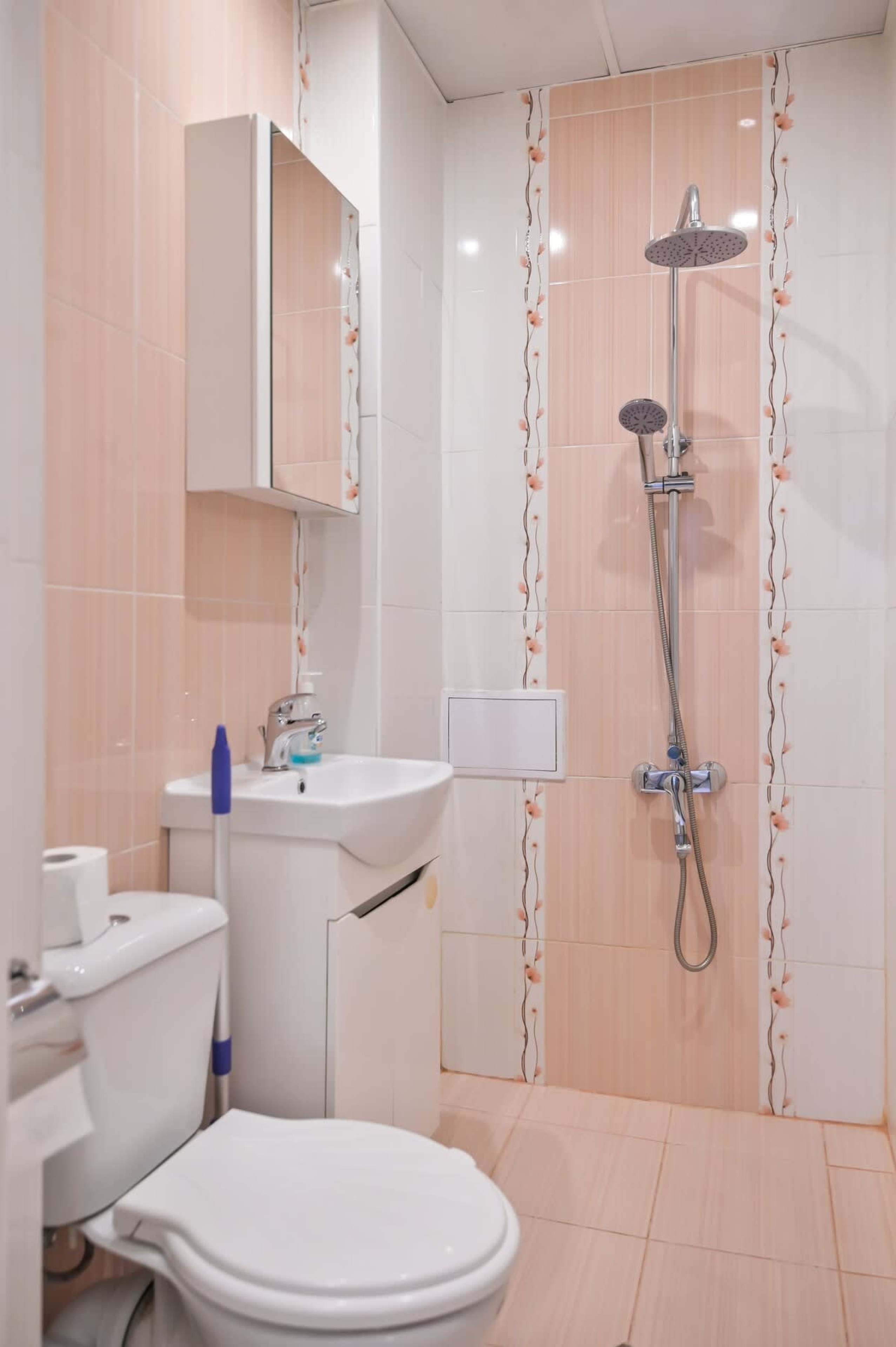 Scoutaround White Logo