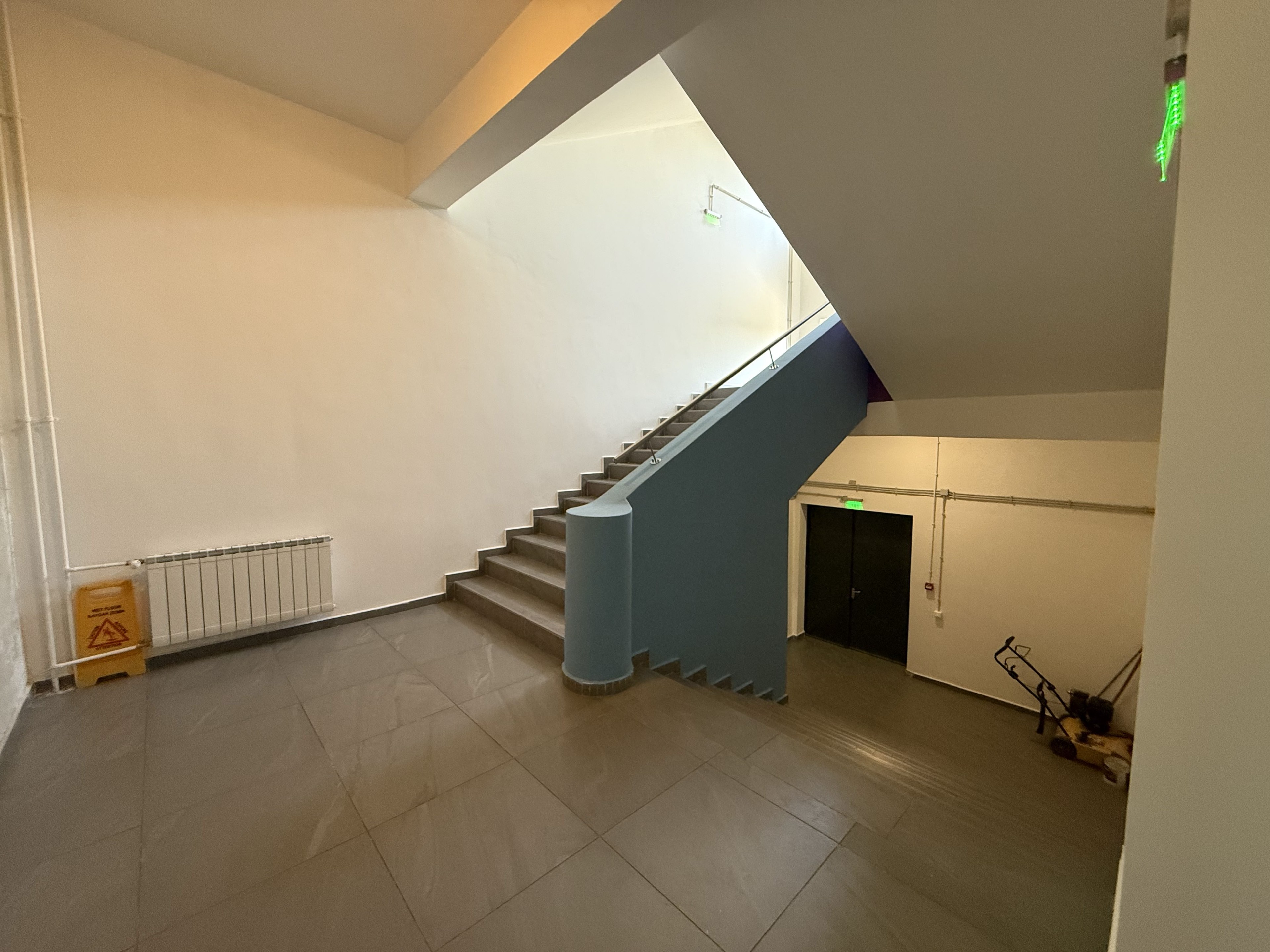 Scoutaround White Logo