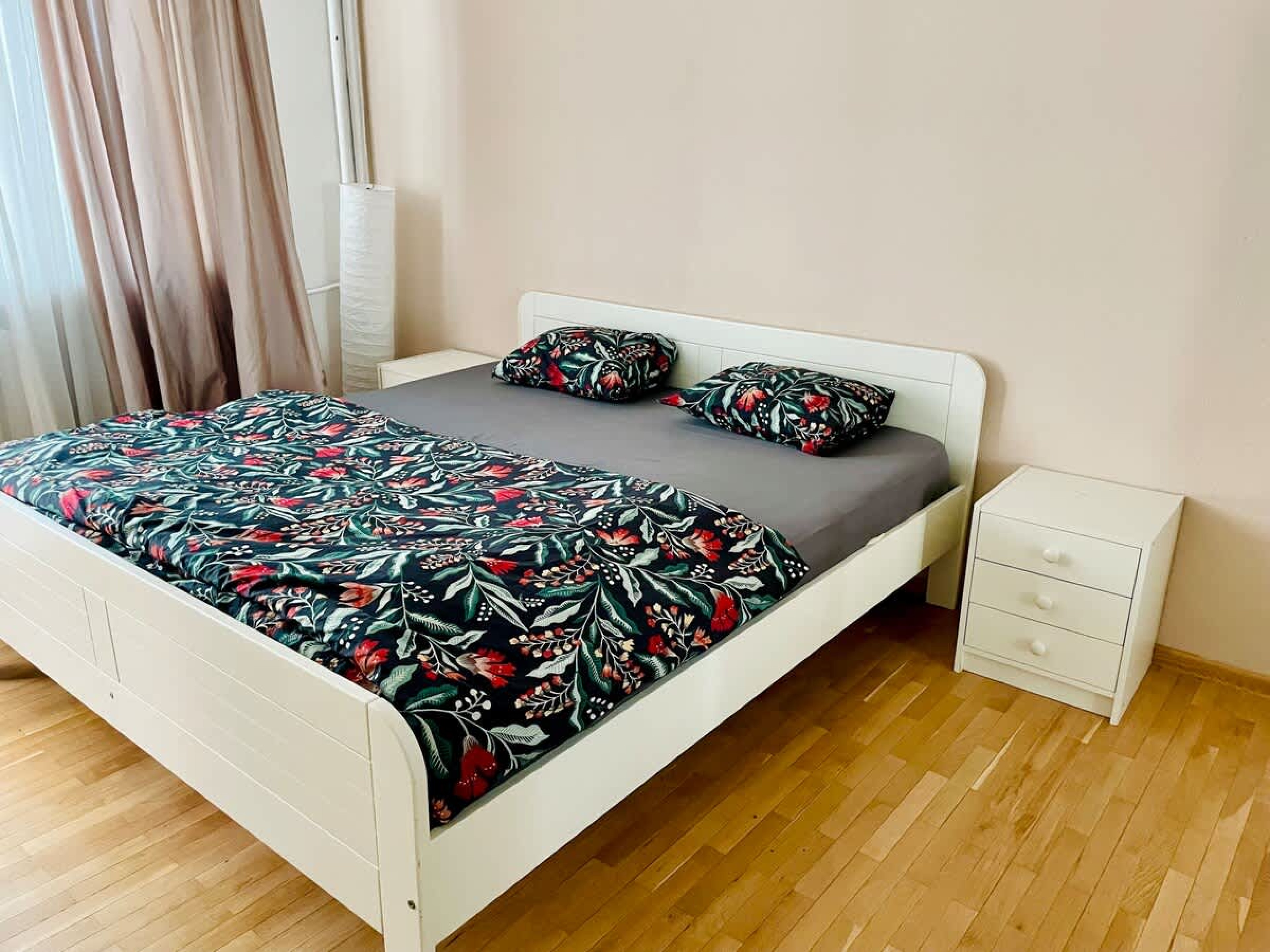 Scoutaround White Logo