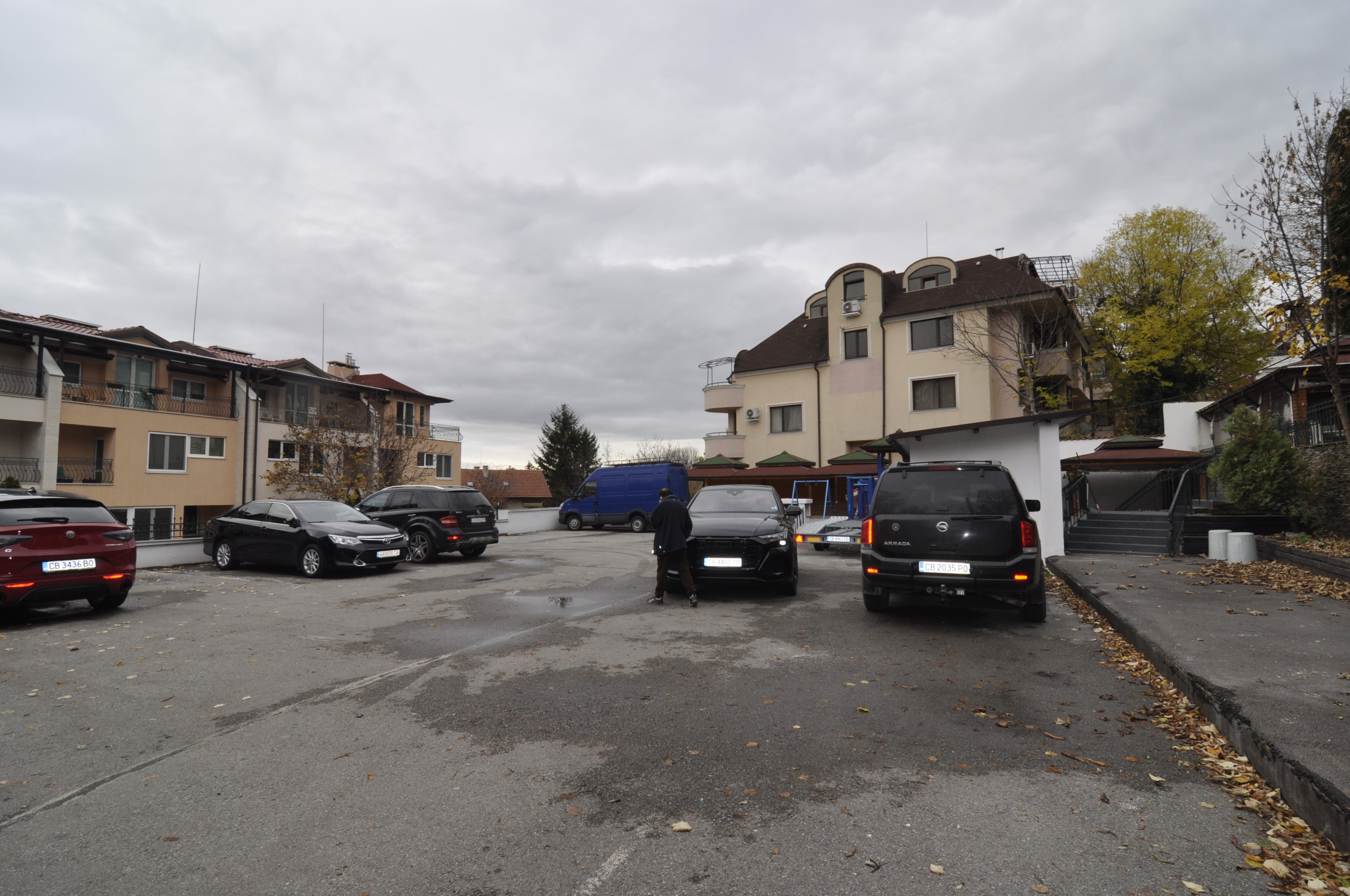 Scoutaround White Logo