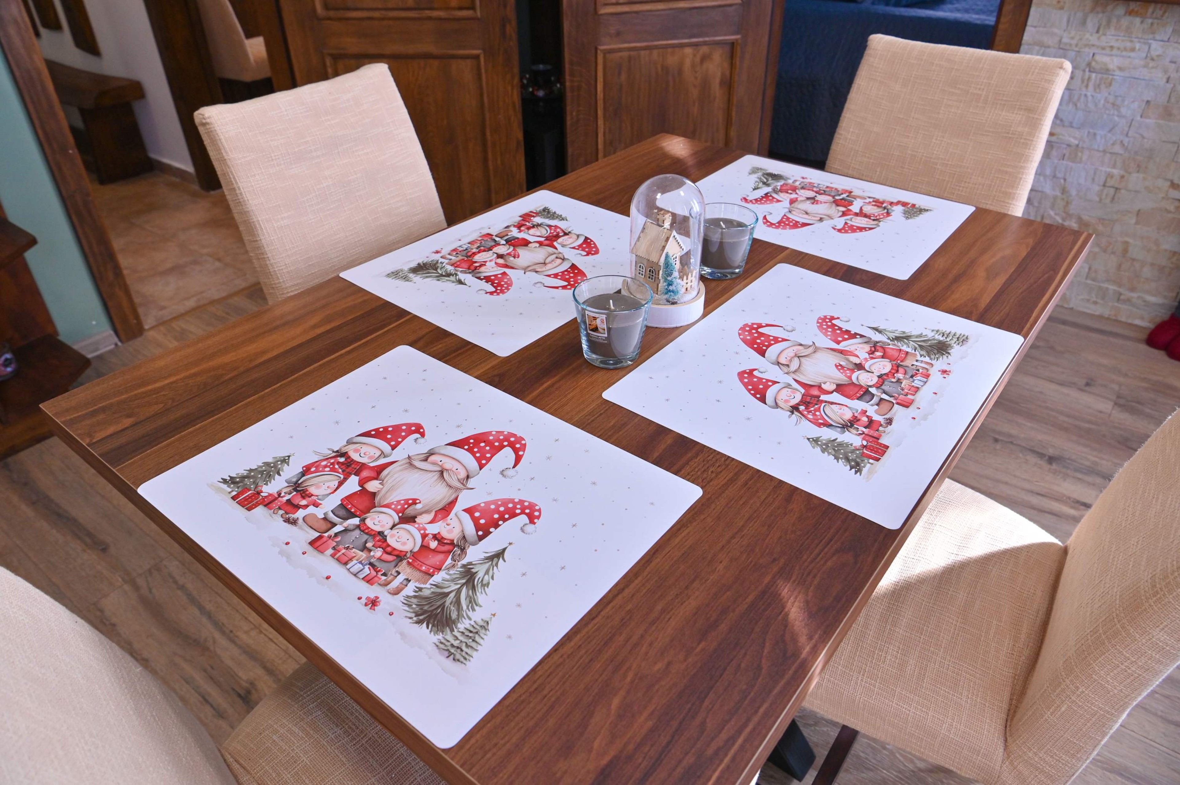 Scoutaround White Logo