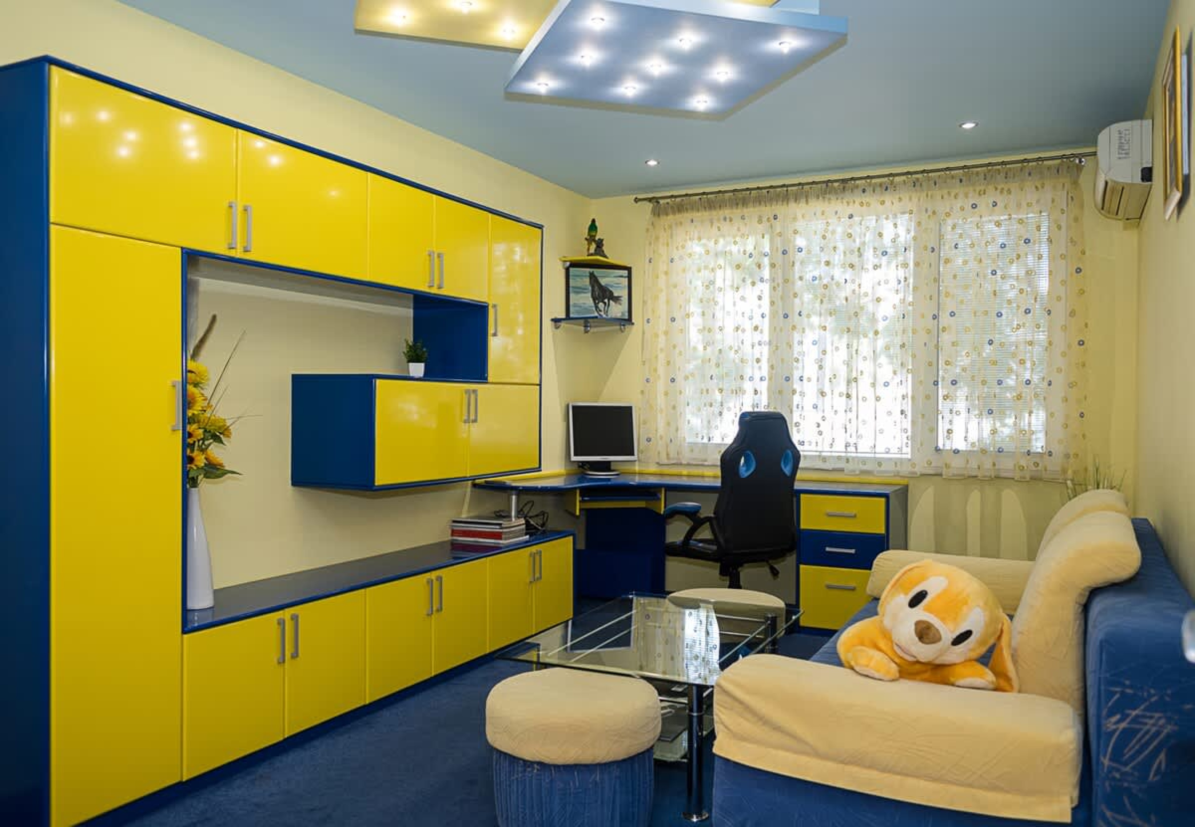 Bright &amp; Spacious 2-Bedroom Flat in Central Varna - Photo 21