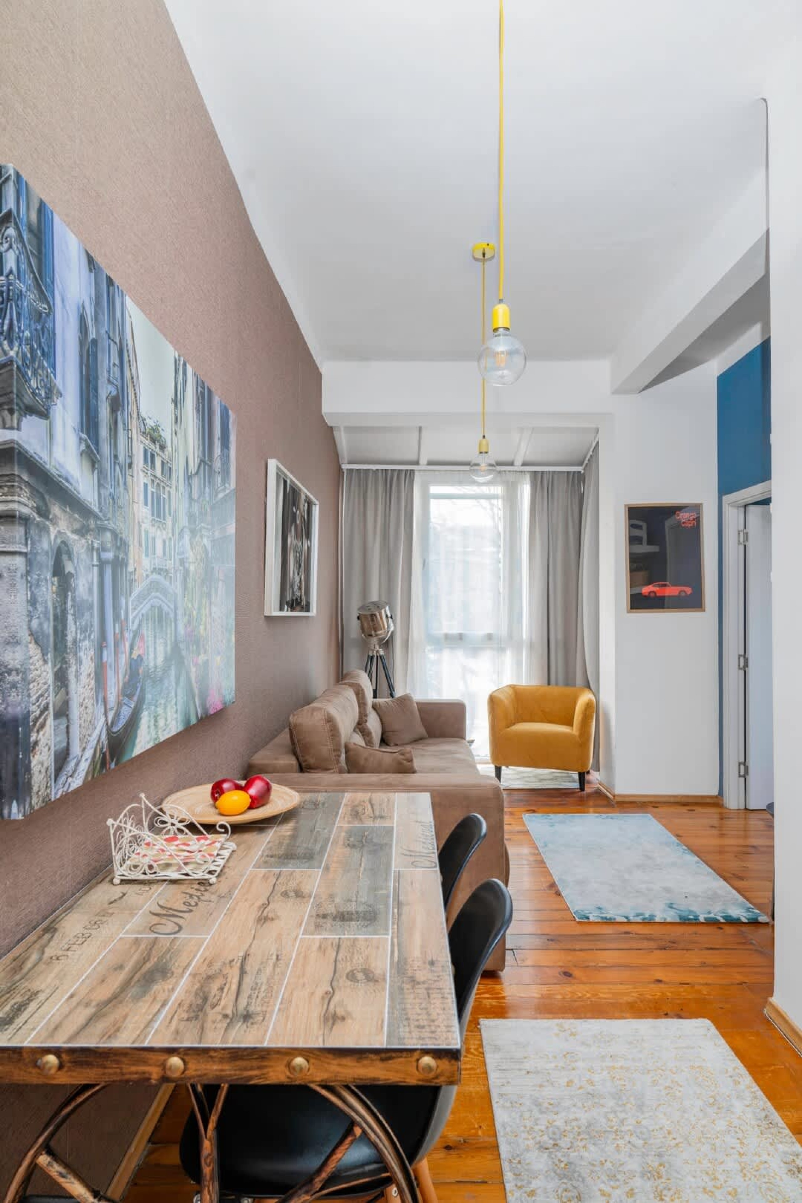 Scoutaround White Logo