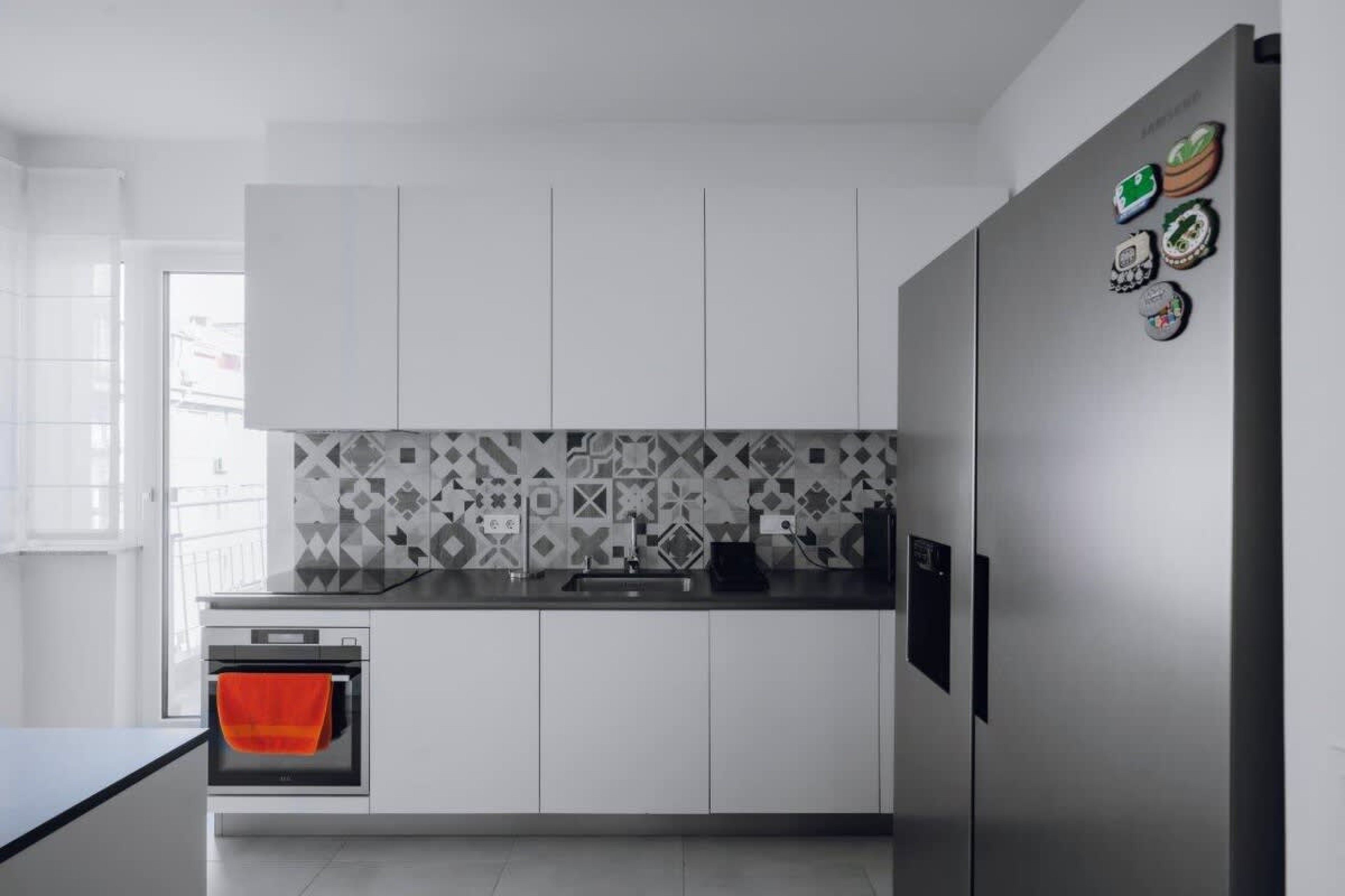 Scoutaround White Logo