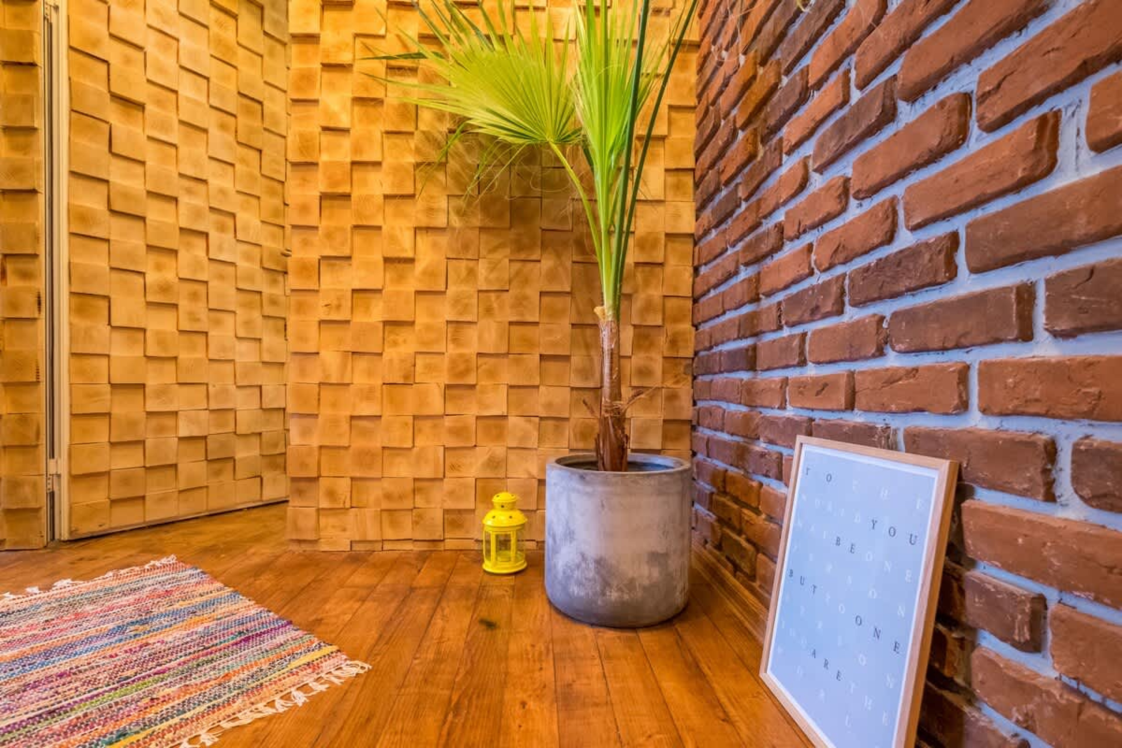 2 BDR &amp; 2 BTHR Funky Apartment / Supreme Location - Photo 26