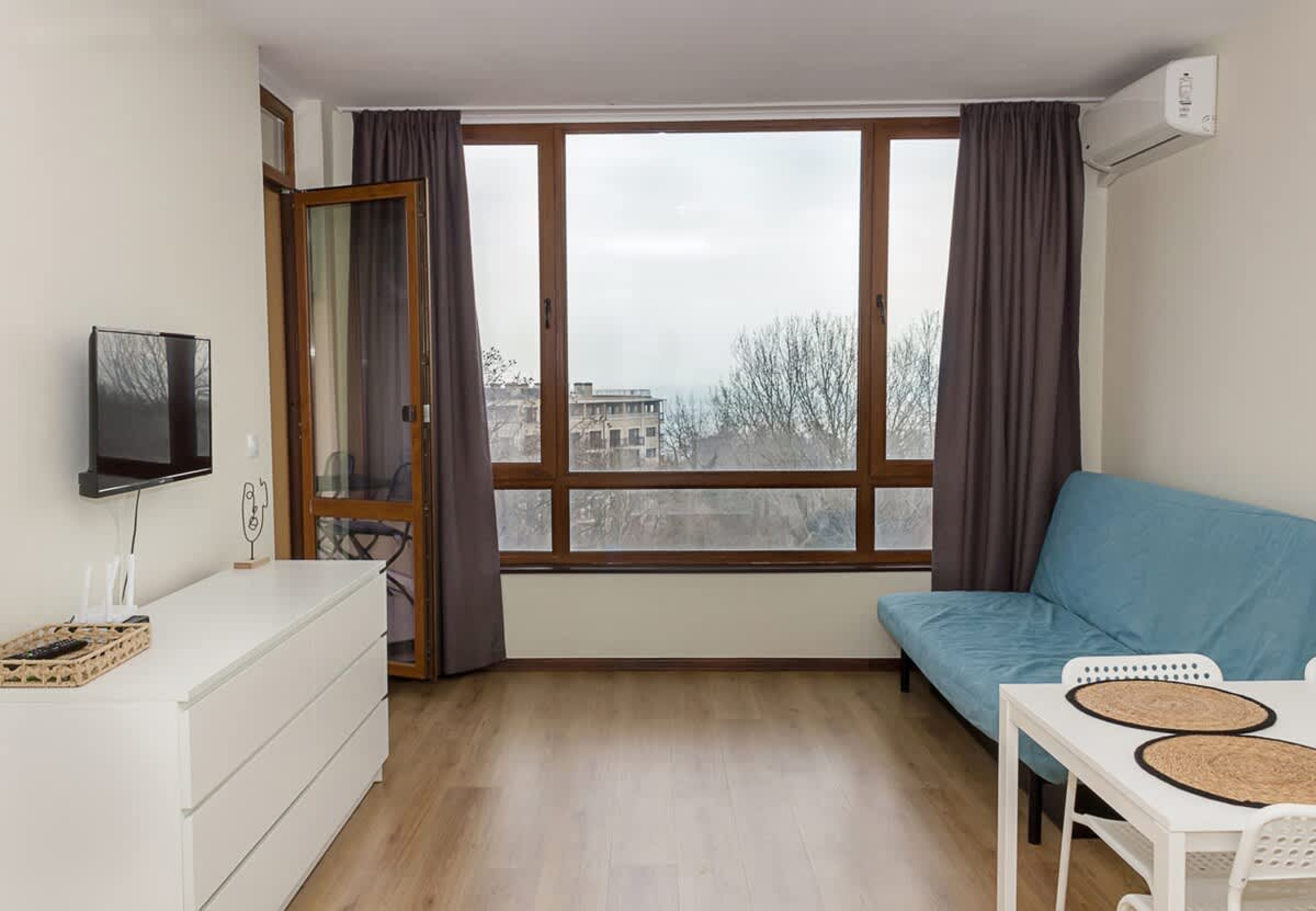 Scoutaround White Logo