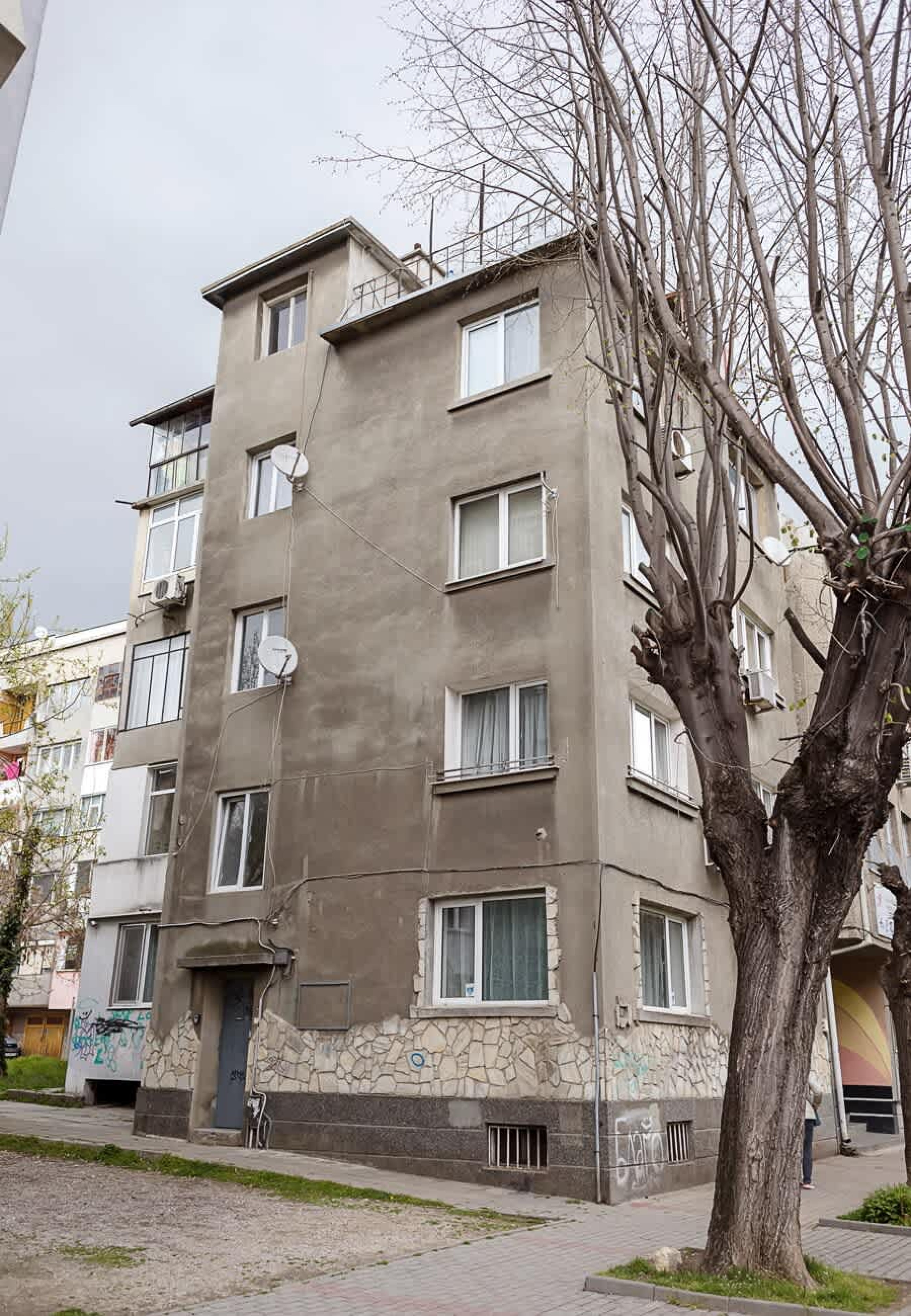 Scoutaround White Logo