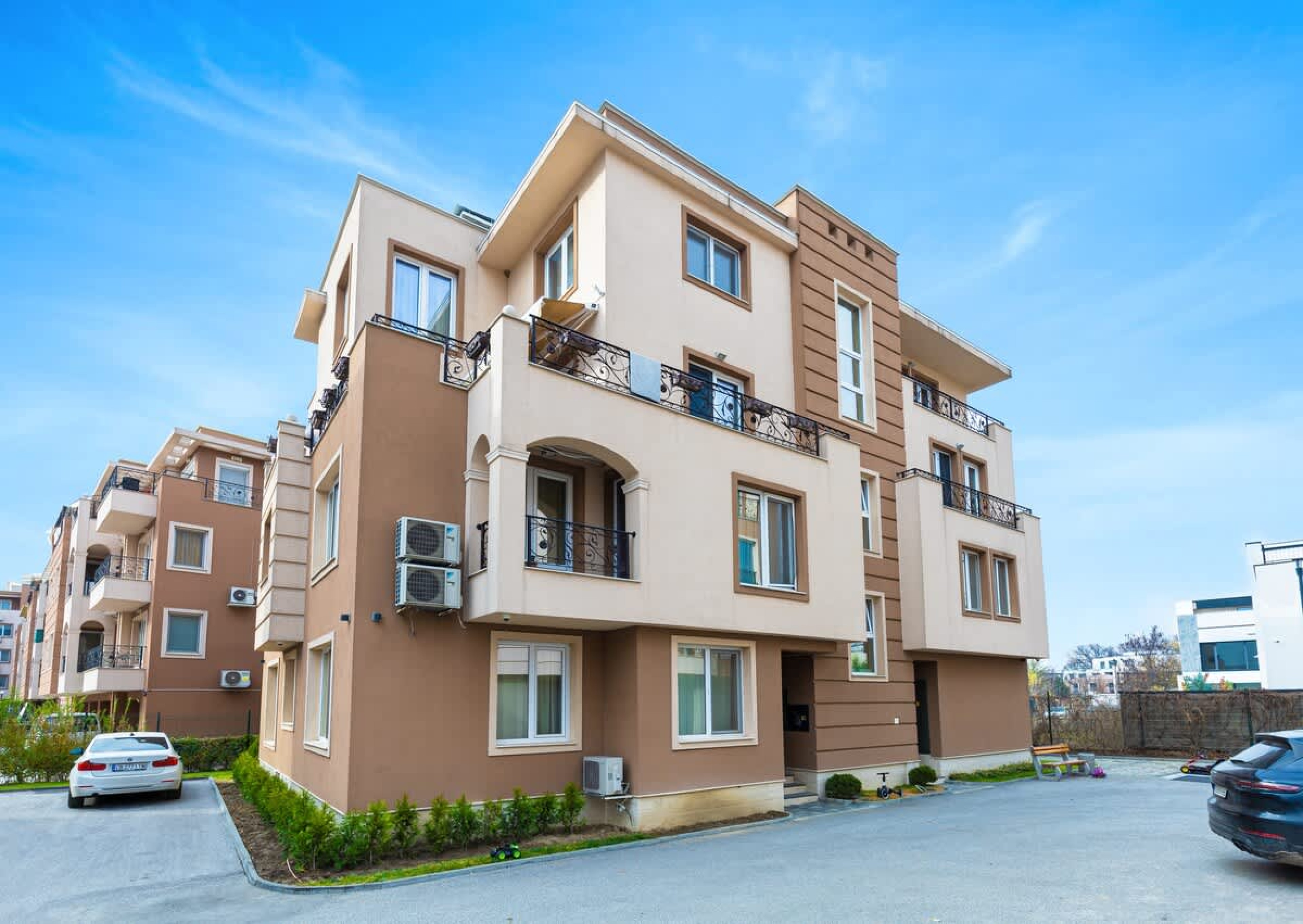 Scoutaround White Logo