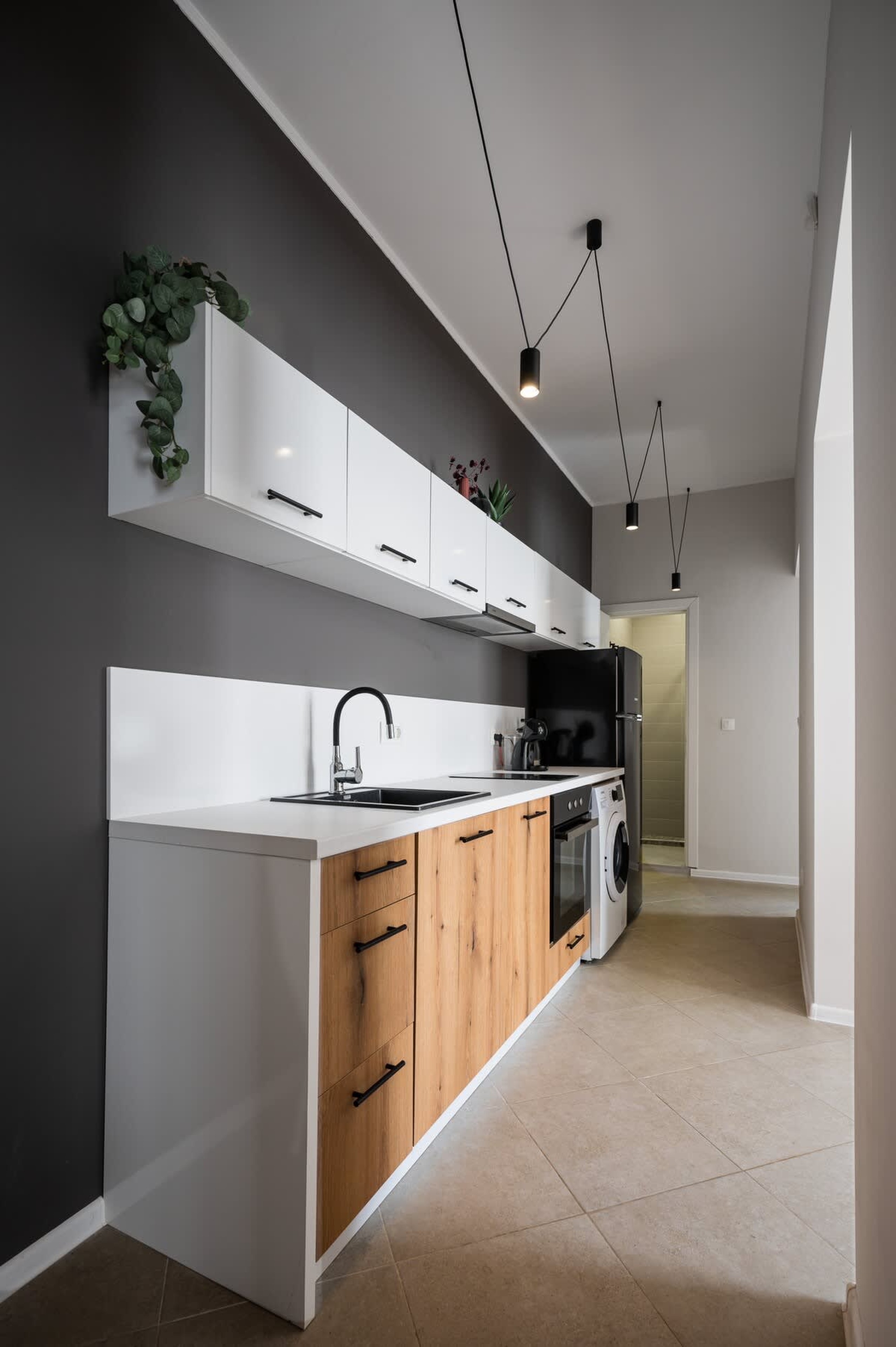 Scoutaround White Logo