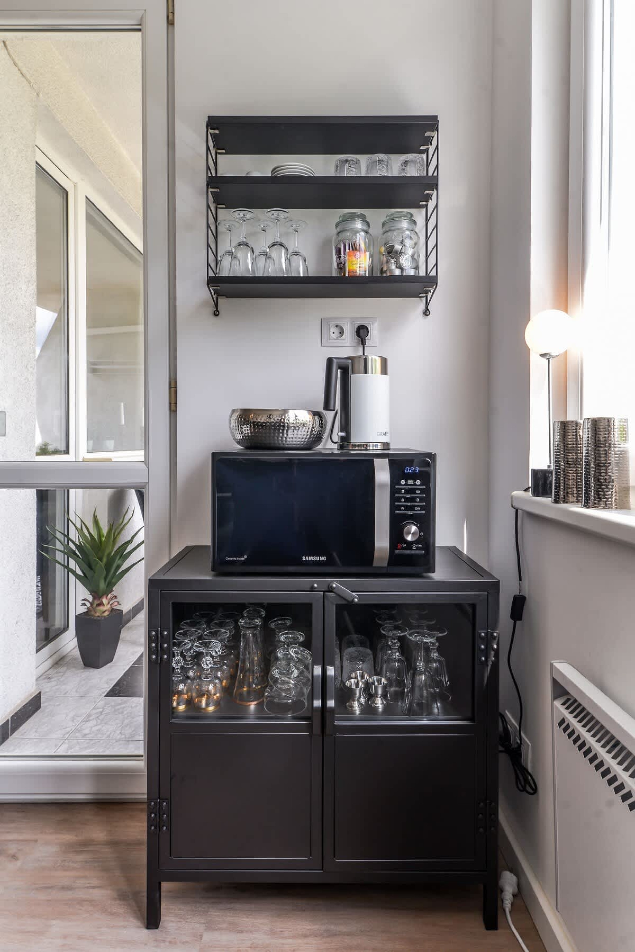 Scoutaround White Logo