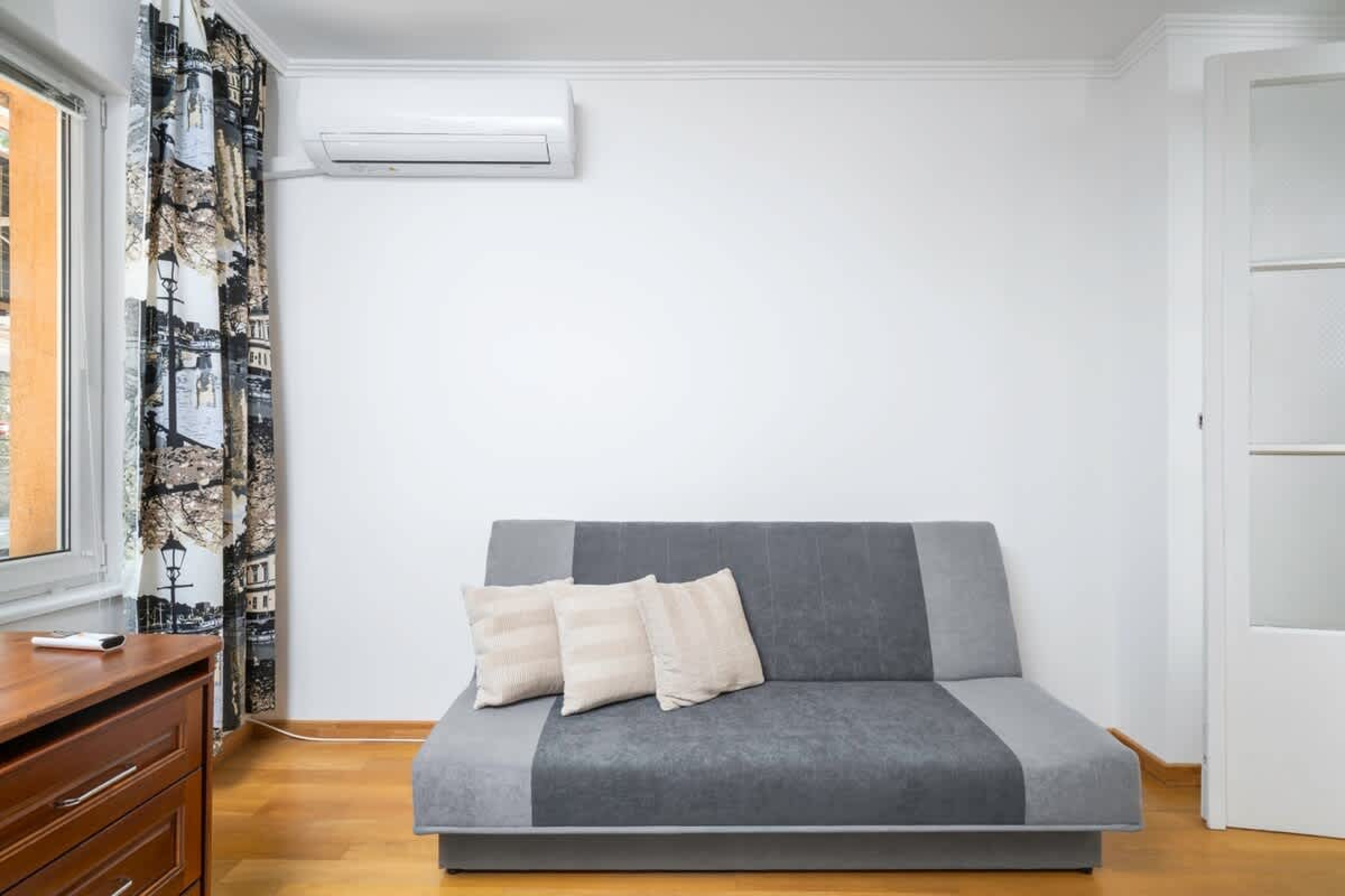 Scoutaround White Logo