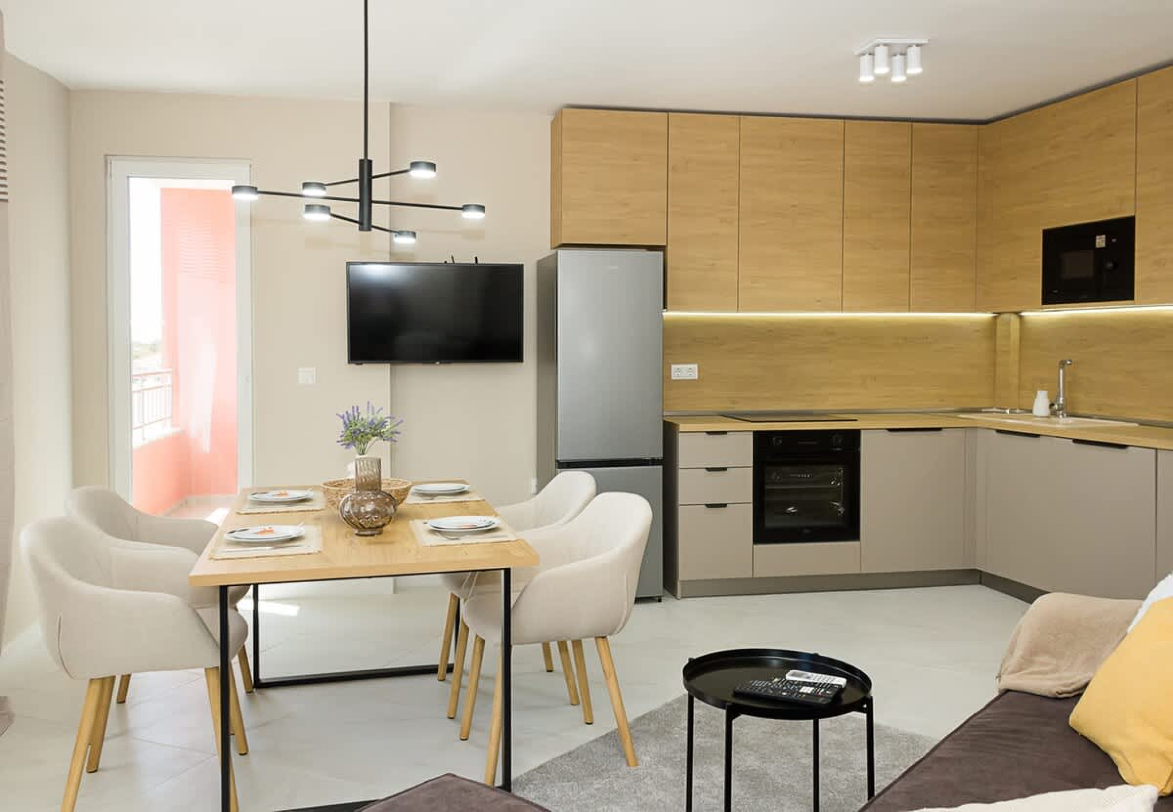 Scoutaround White Logo