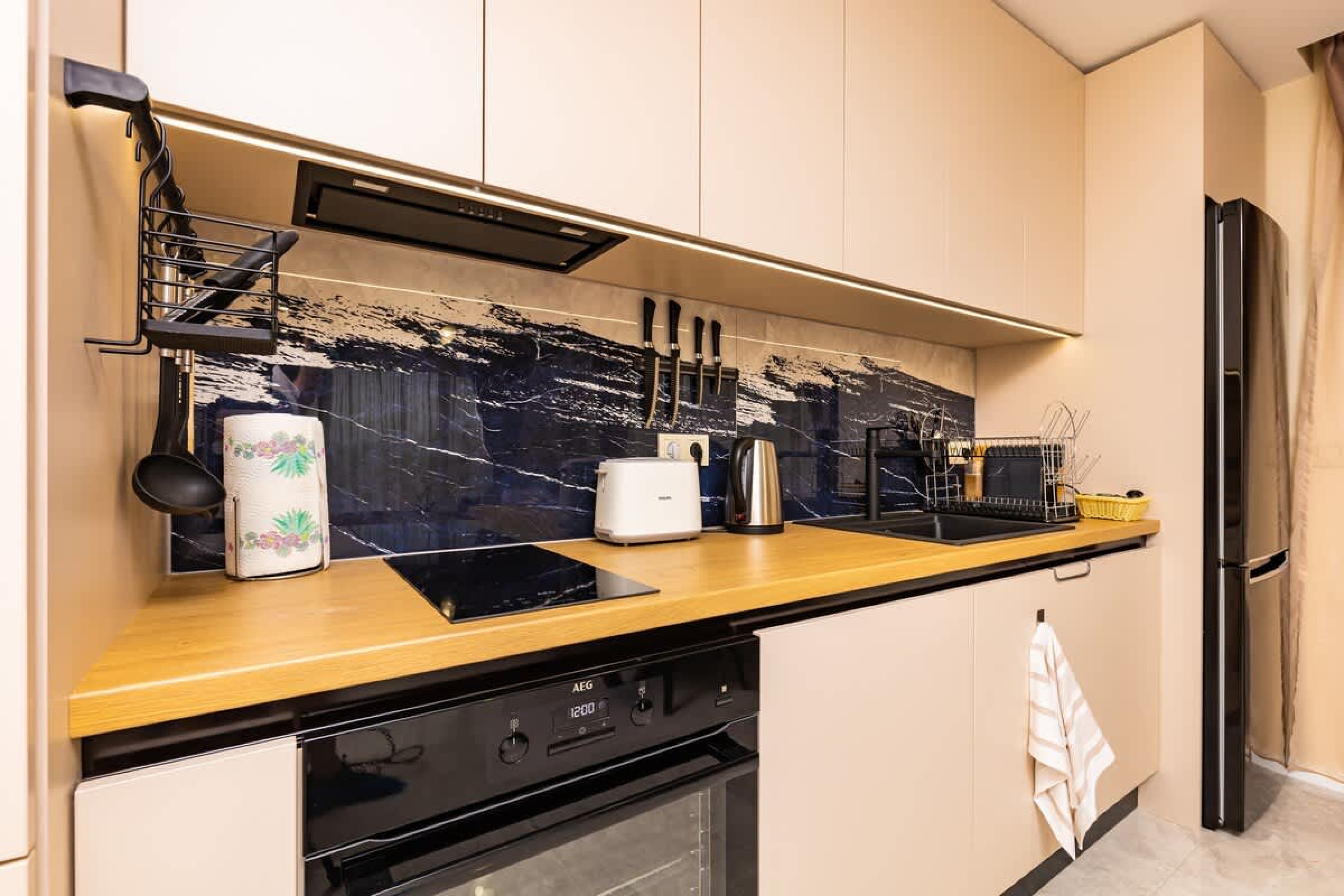 Scoutaround White Logo