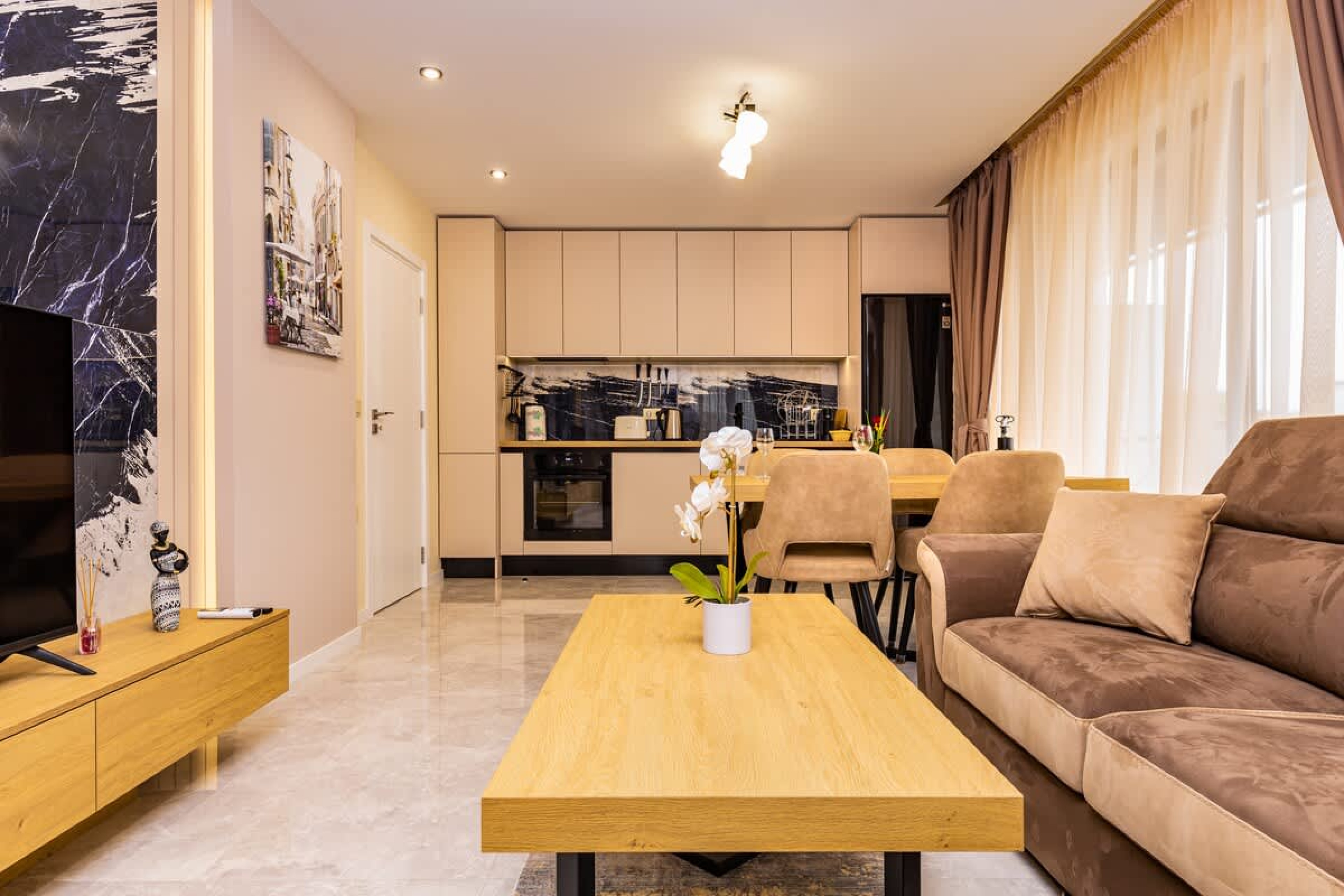 Scoutaround White Logo