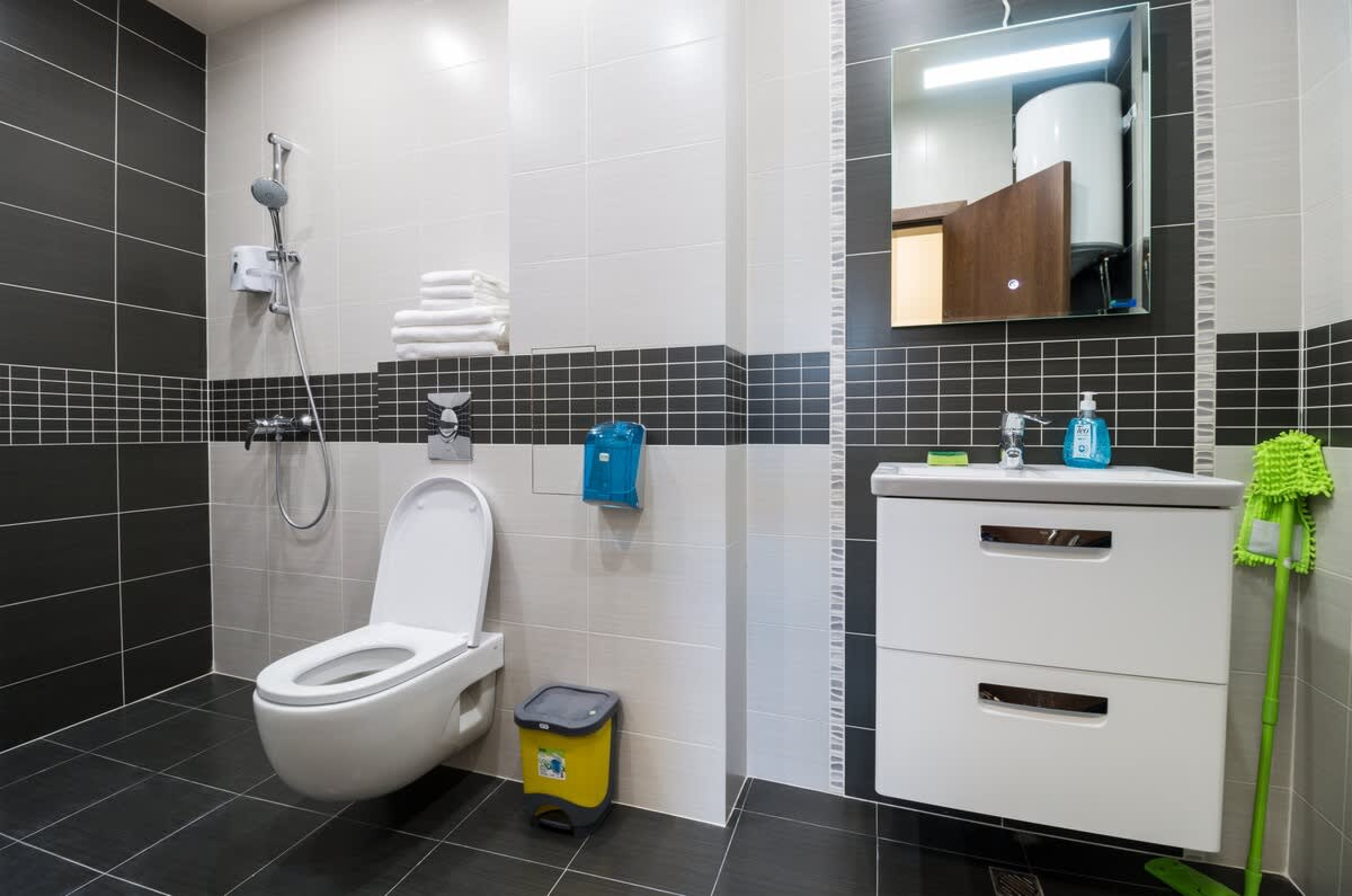 Scoutaround White Logo