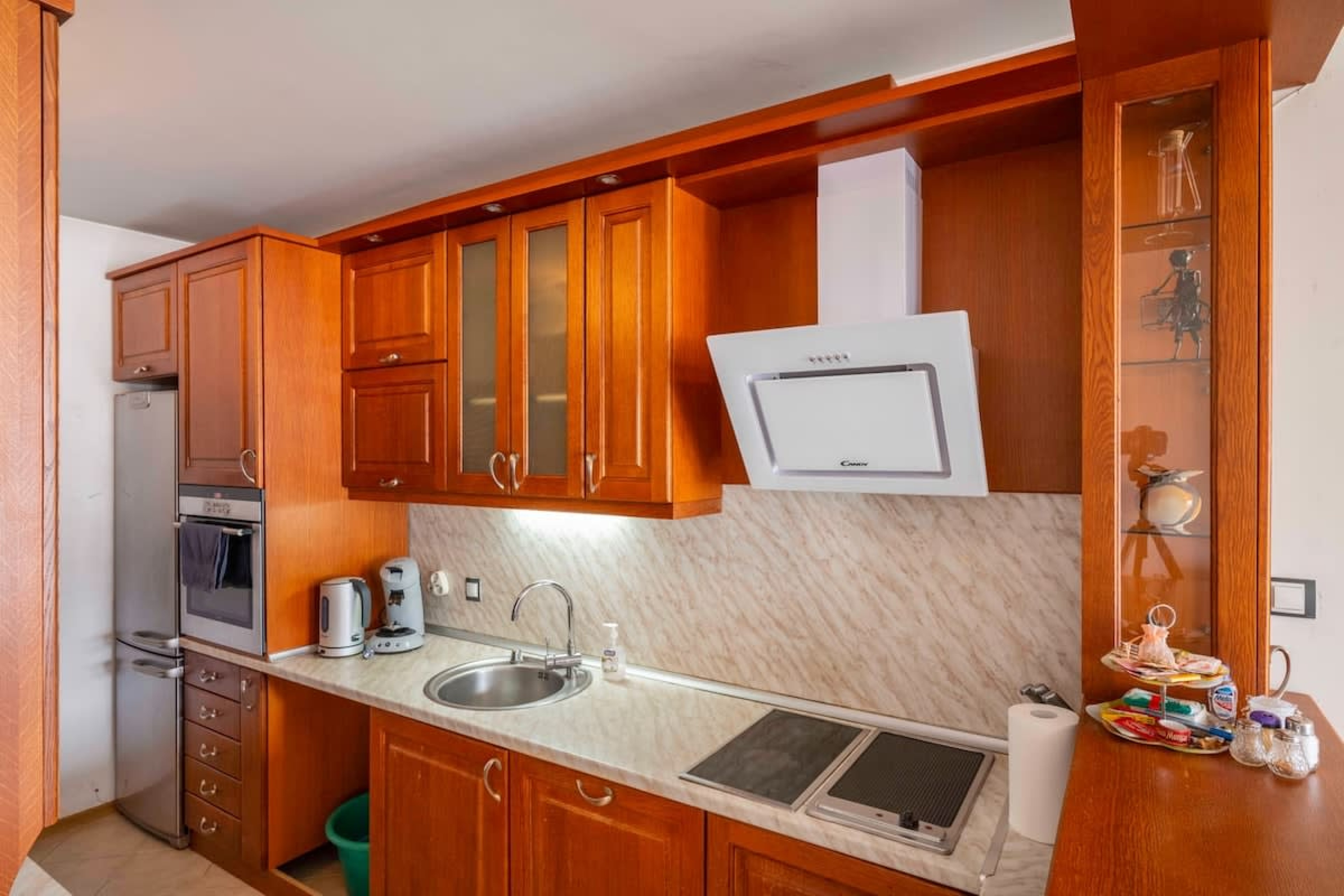 Scoutaround White Logo