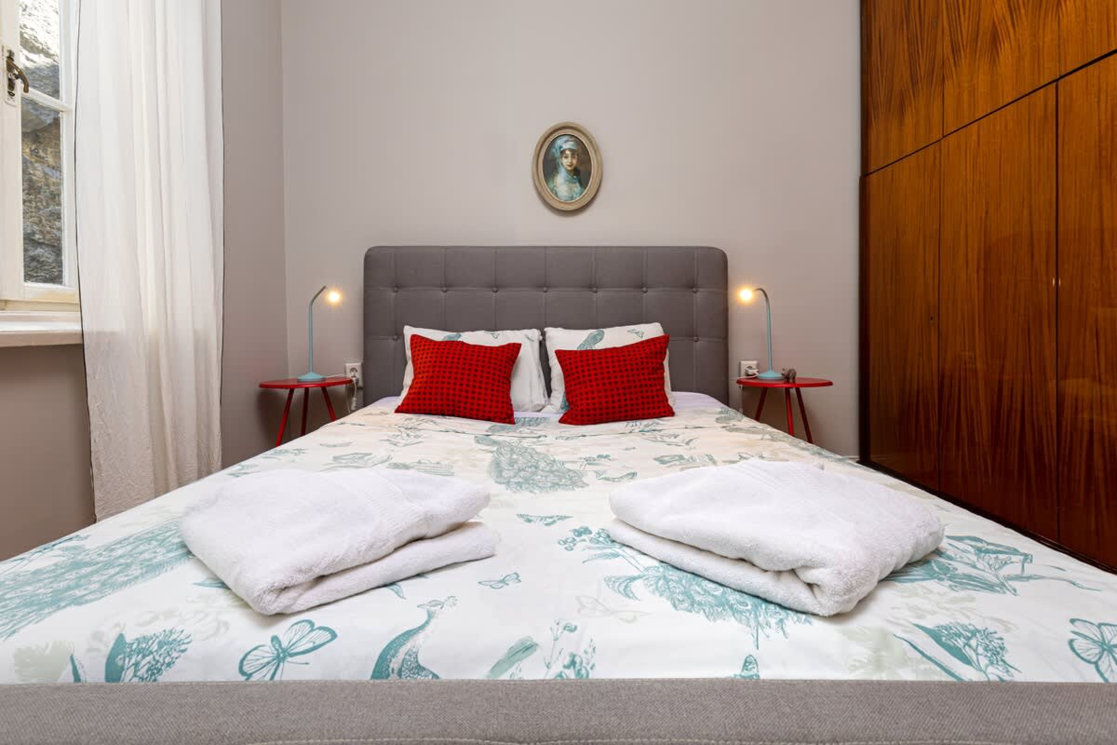 The Old Town Vintage 2-Bedroom Jewel - Photo 24