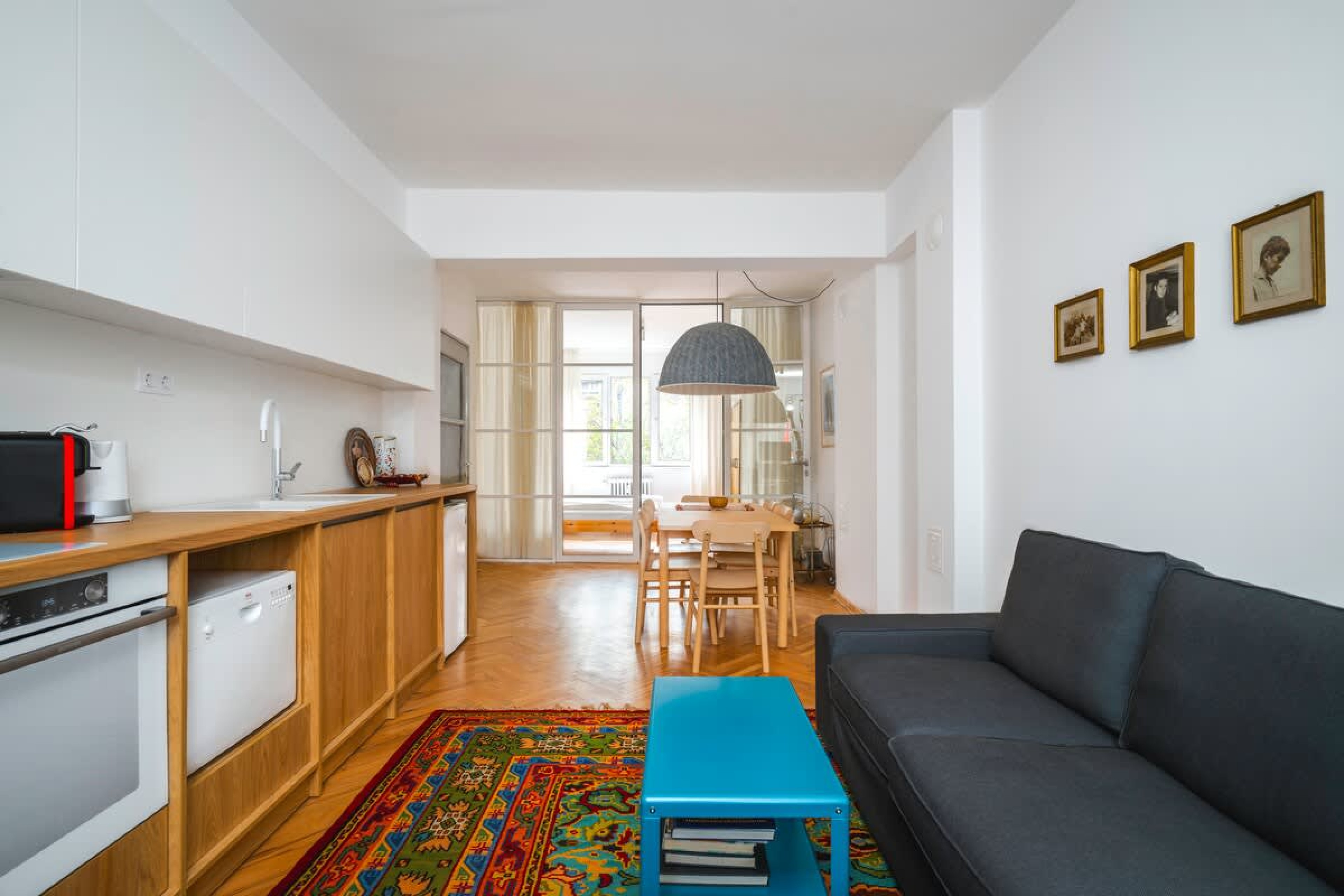 Scoutaround White Logo