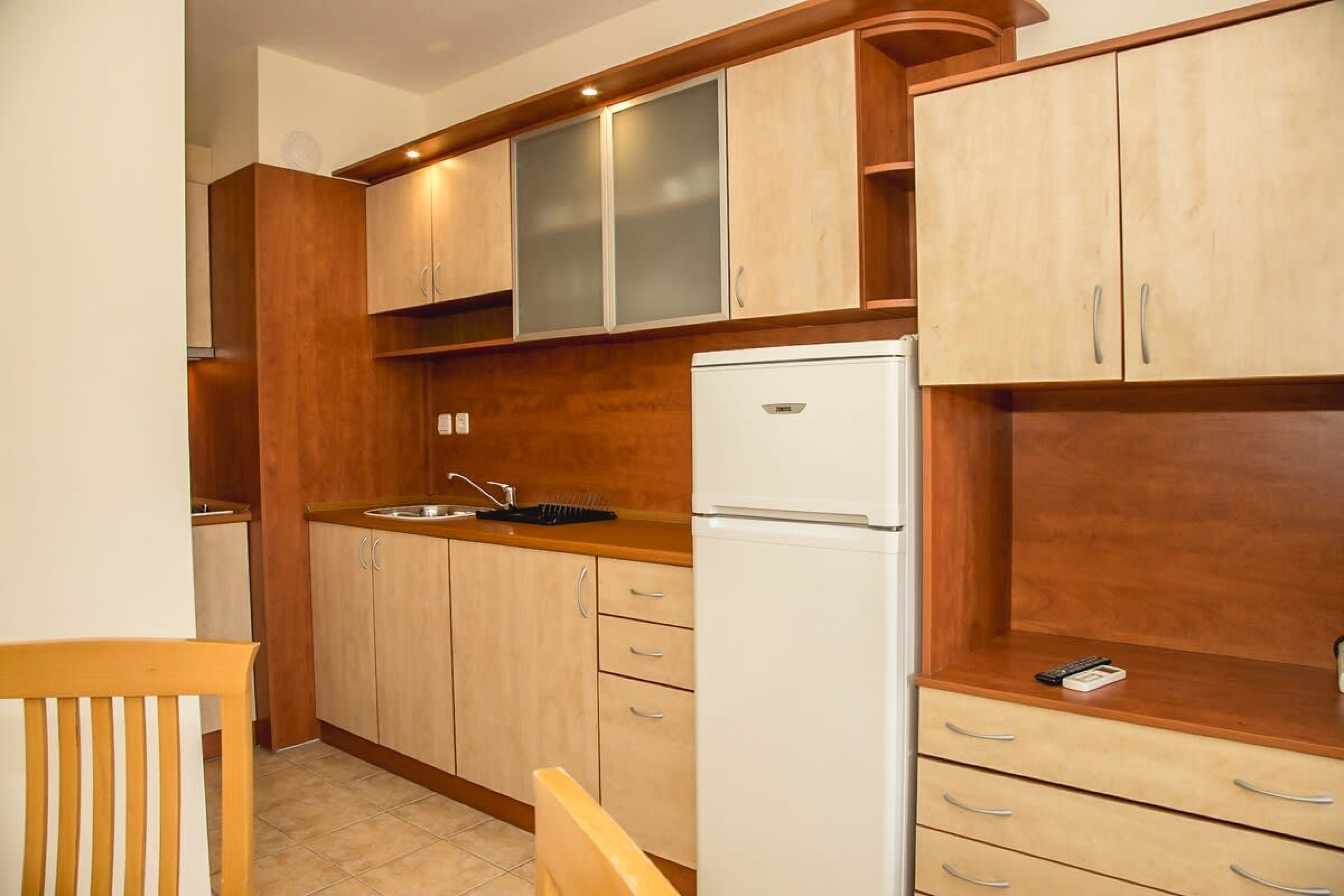 Scoutaround White Logo