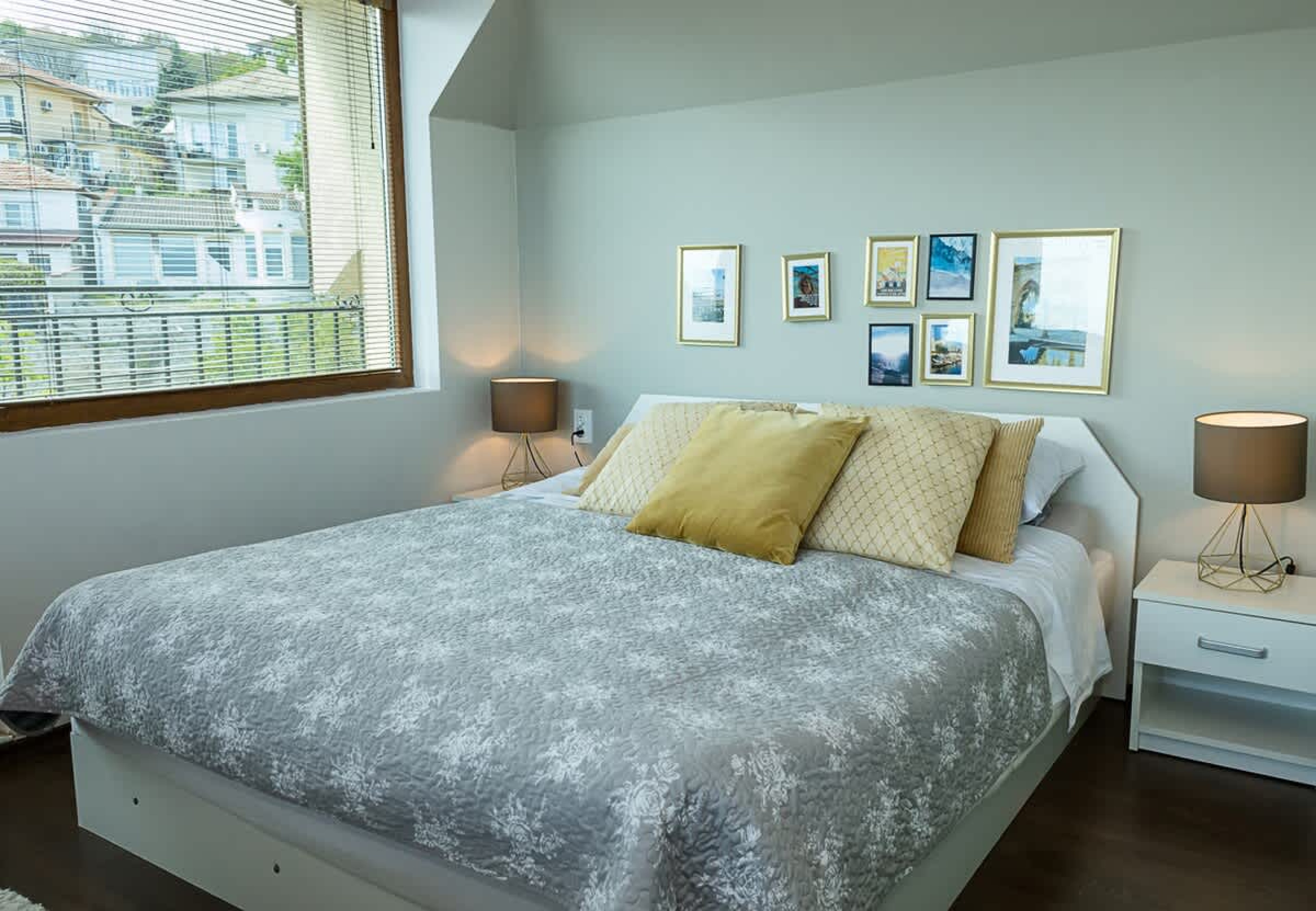 Panoramic Sea-View | 2-Bedroom Flat with Terrace - Photo 4