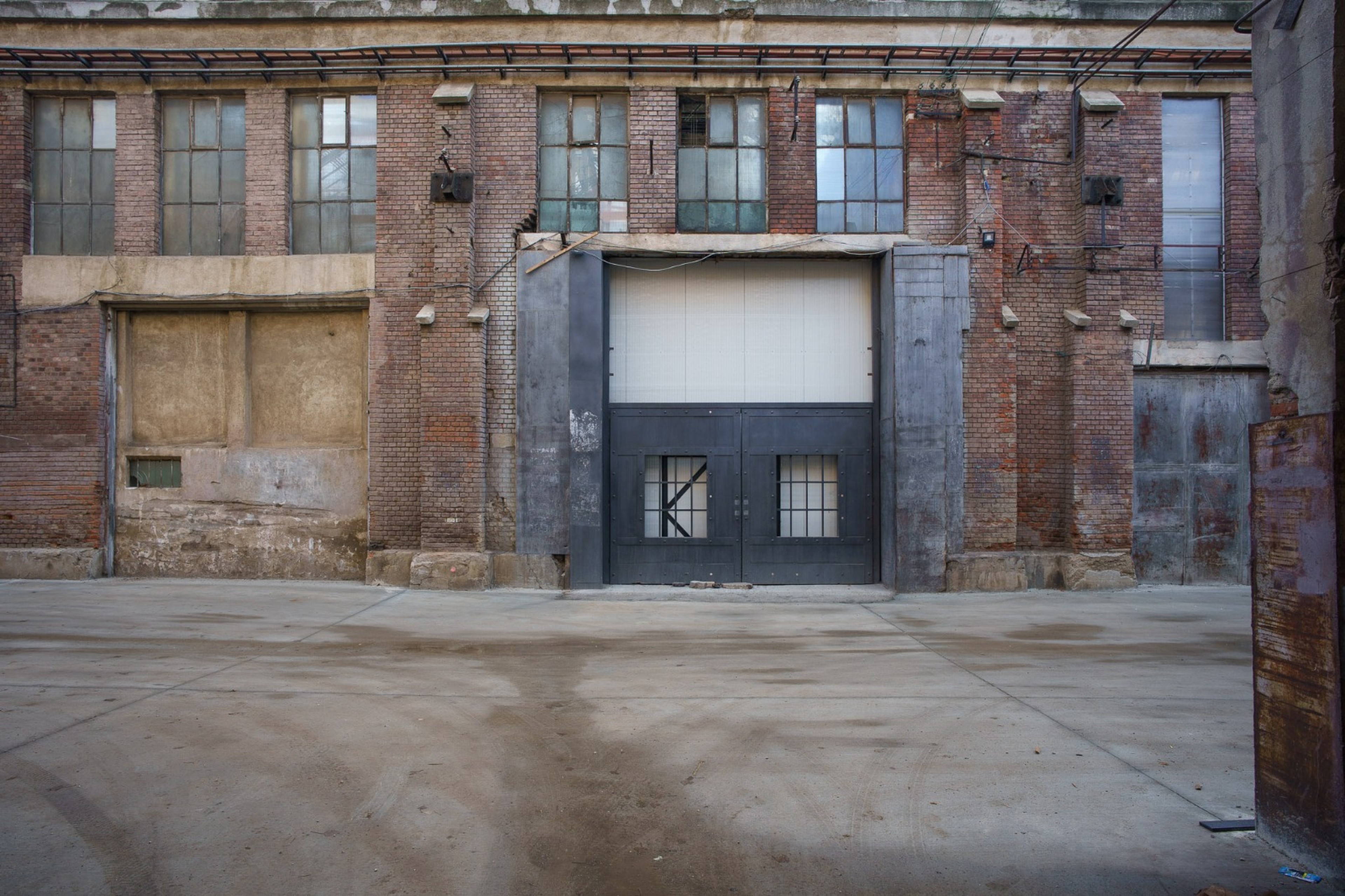 Scoutaround White Logo