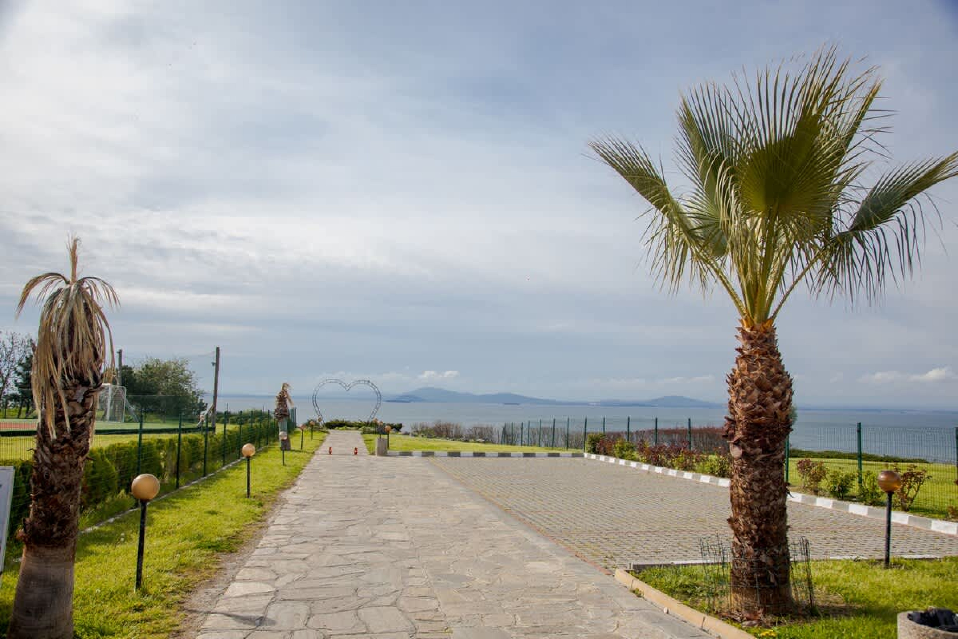 Clara Studio at an Irish run family hotel - Photo 27