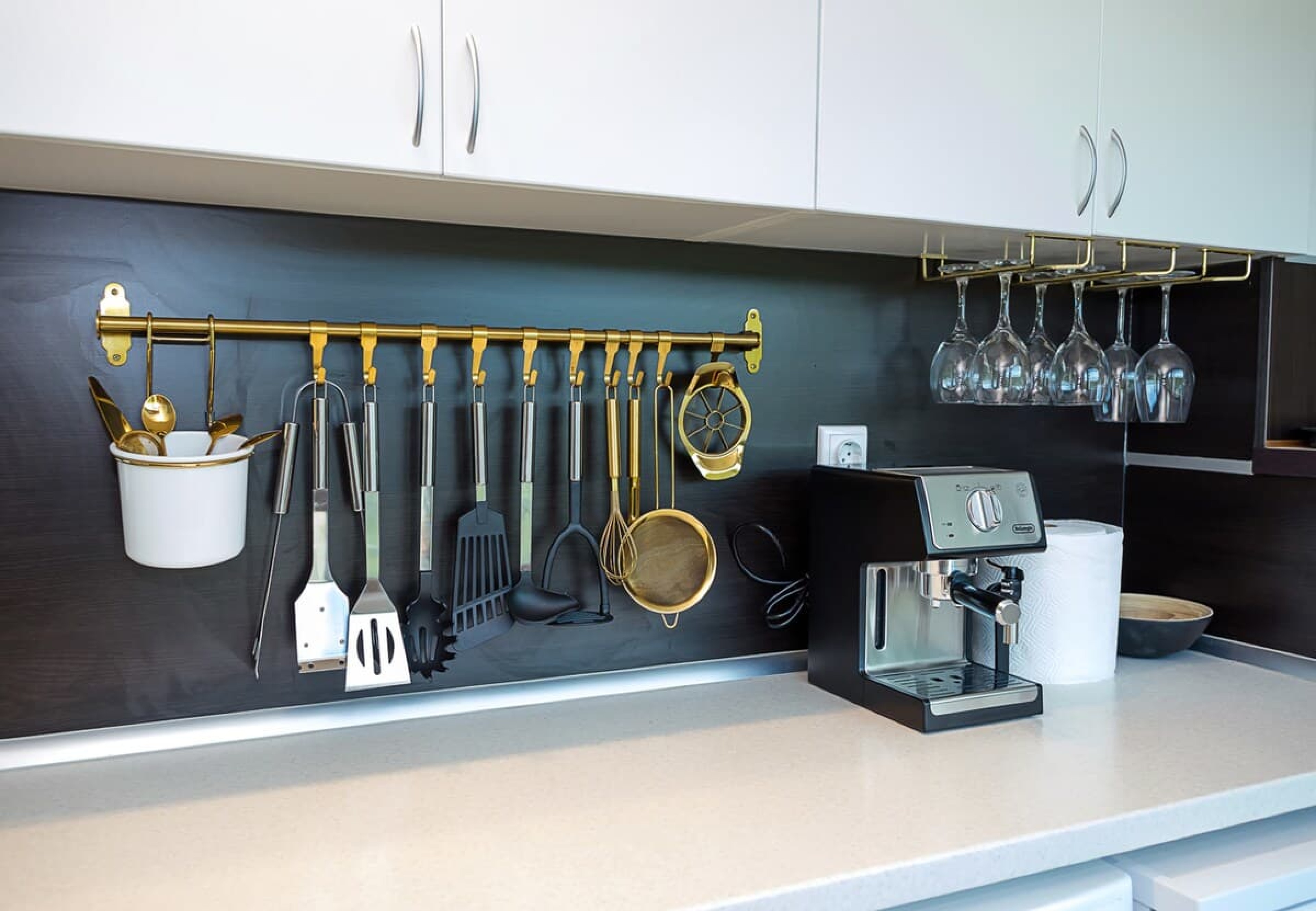 Panoramic Sea-View | 2-Bedroom Flat with Terrace - Photo 15