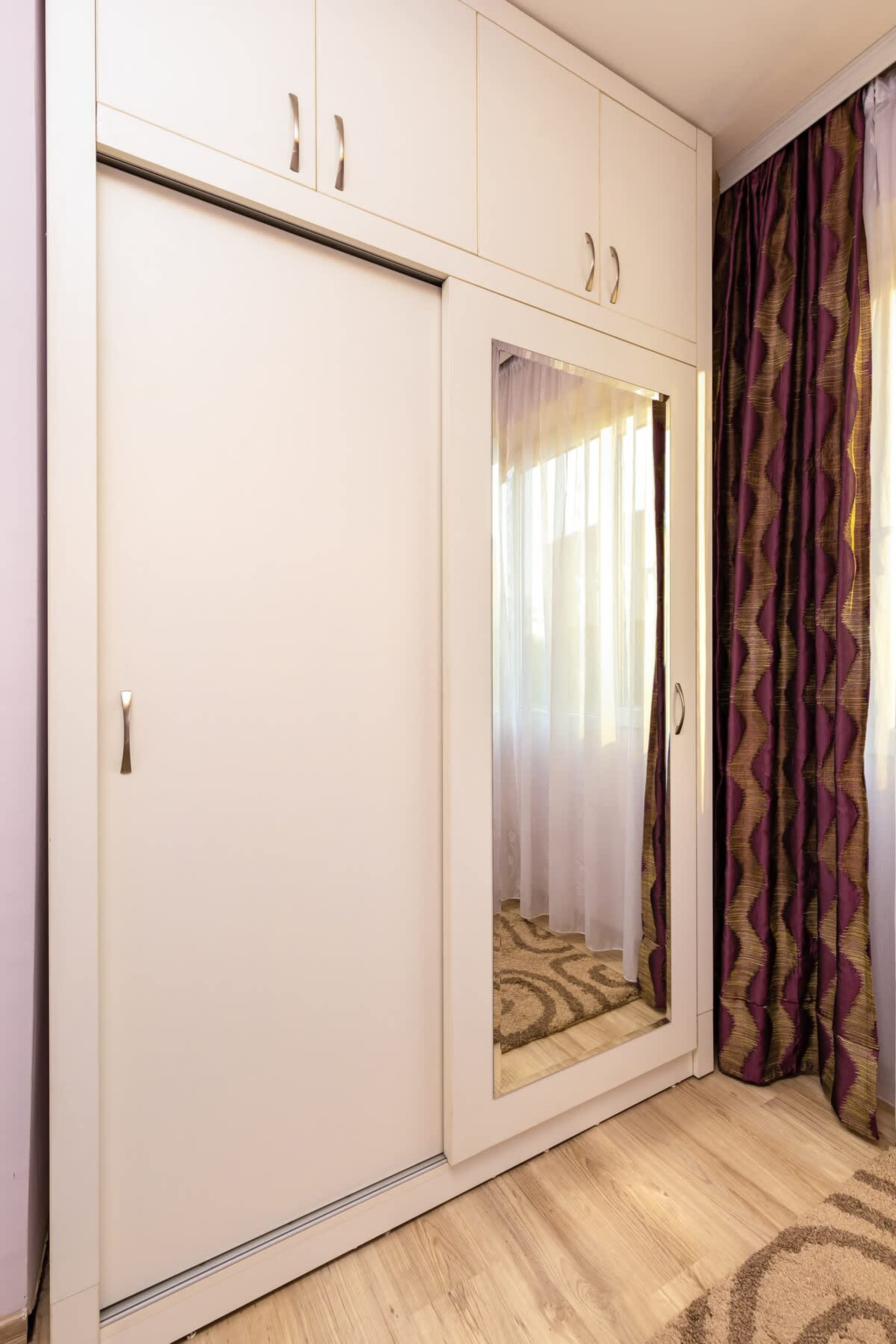 Scoutaround White Logo