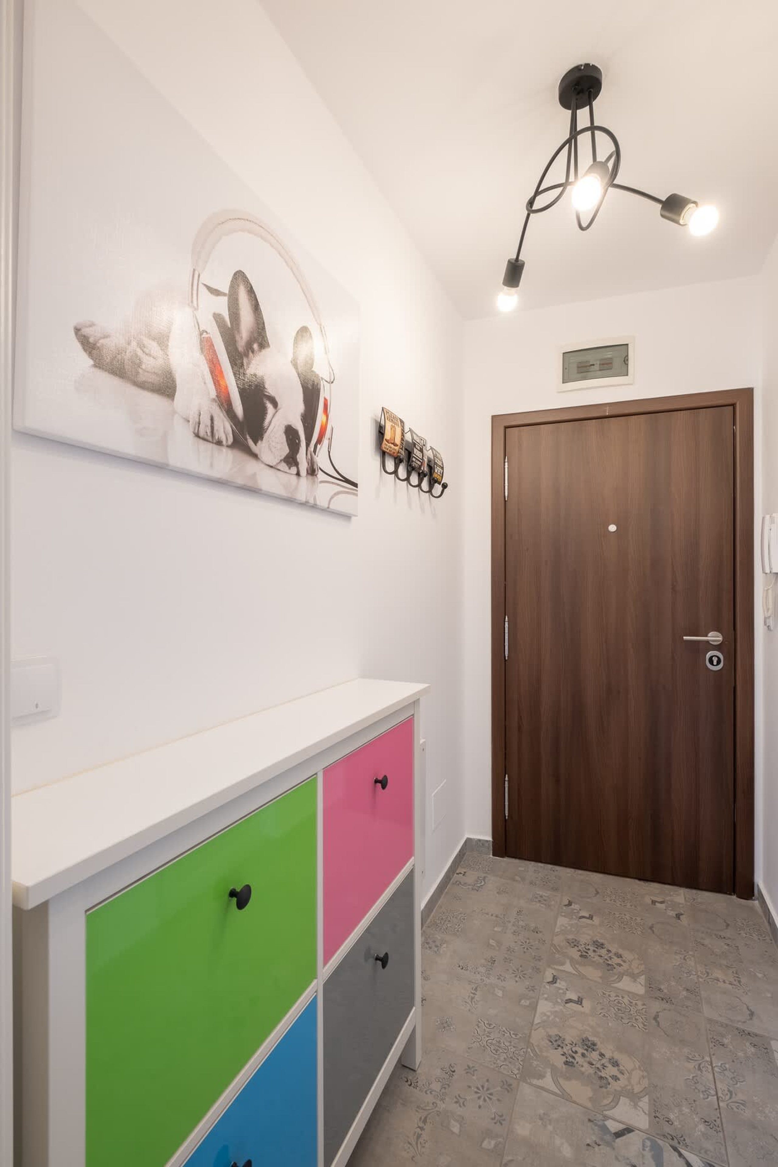 Scoutaround White Logo