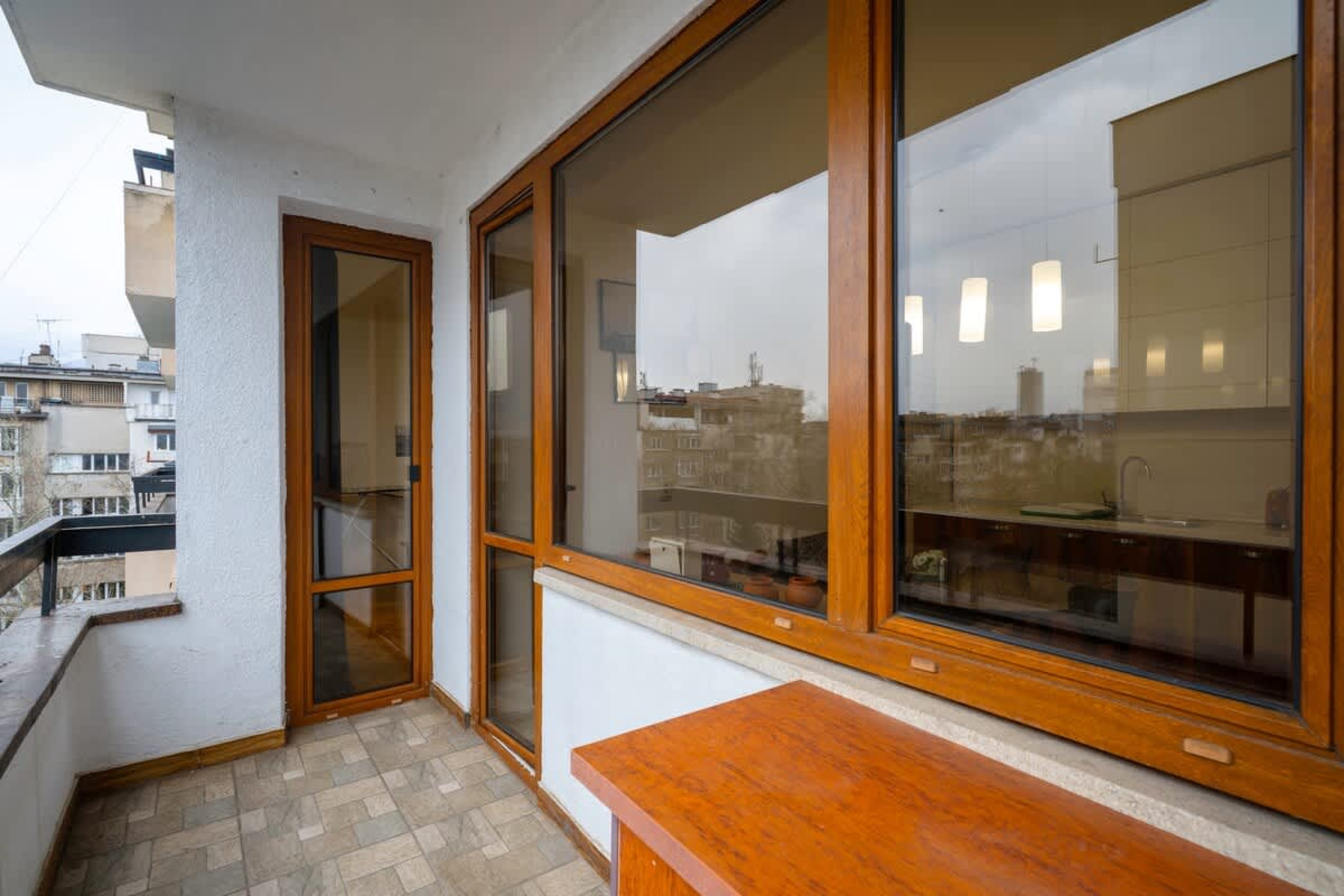 The Cosmopolitan Shine 1-BDR Pet-Friendly Flat - Photo 16