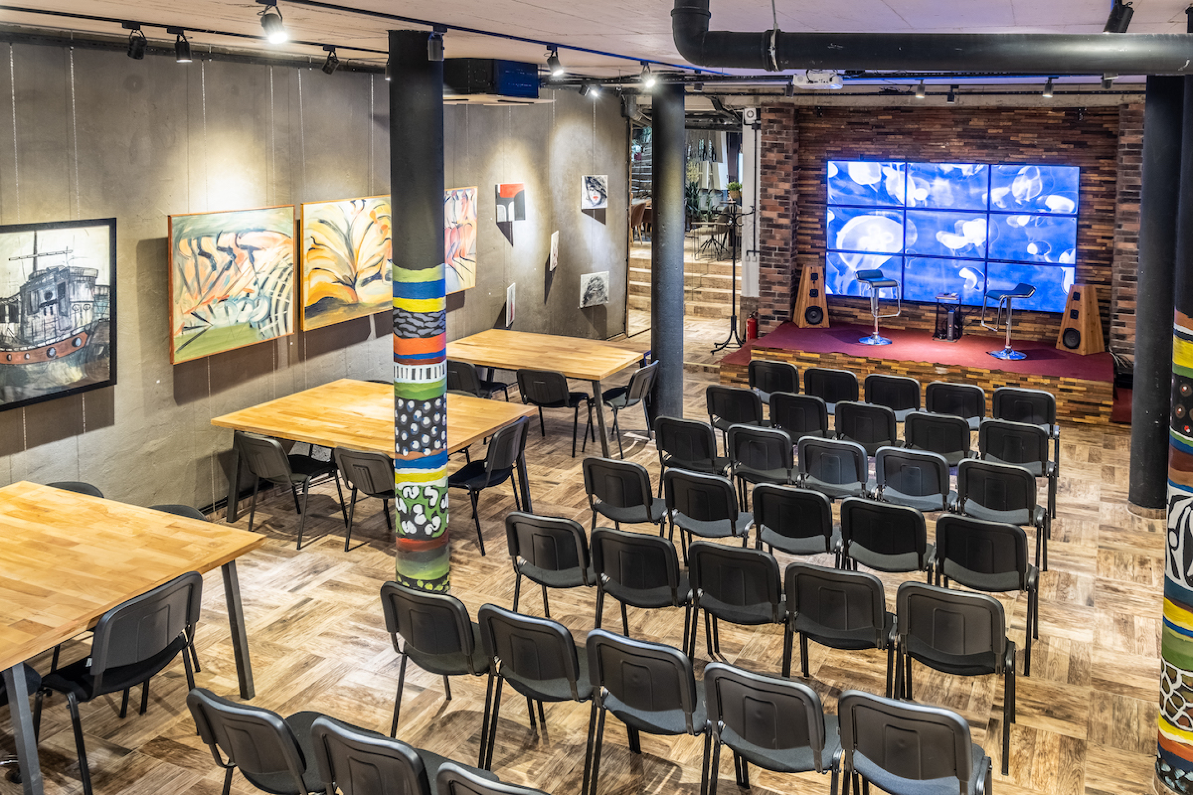 Scoutaround White Logo