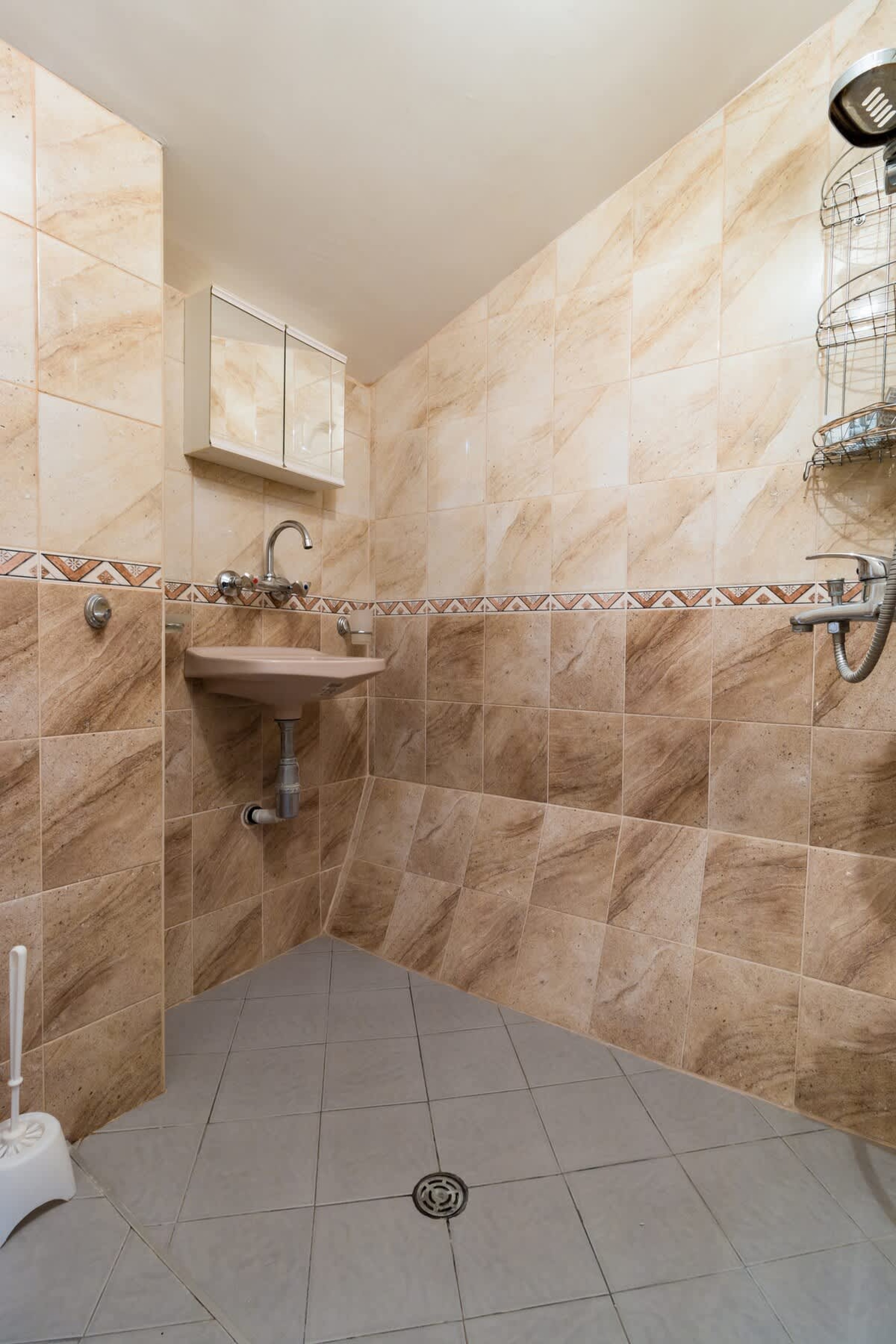 Scoutaround White Logo