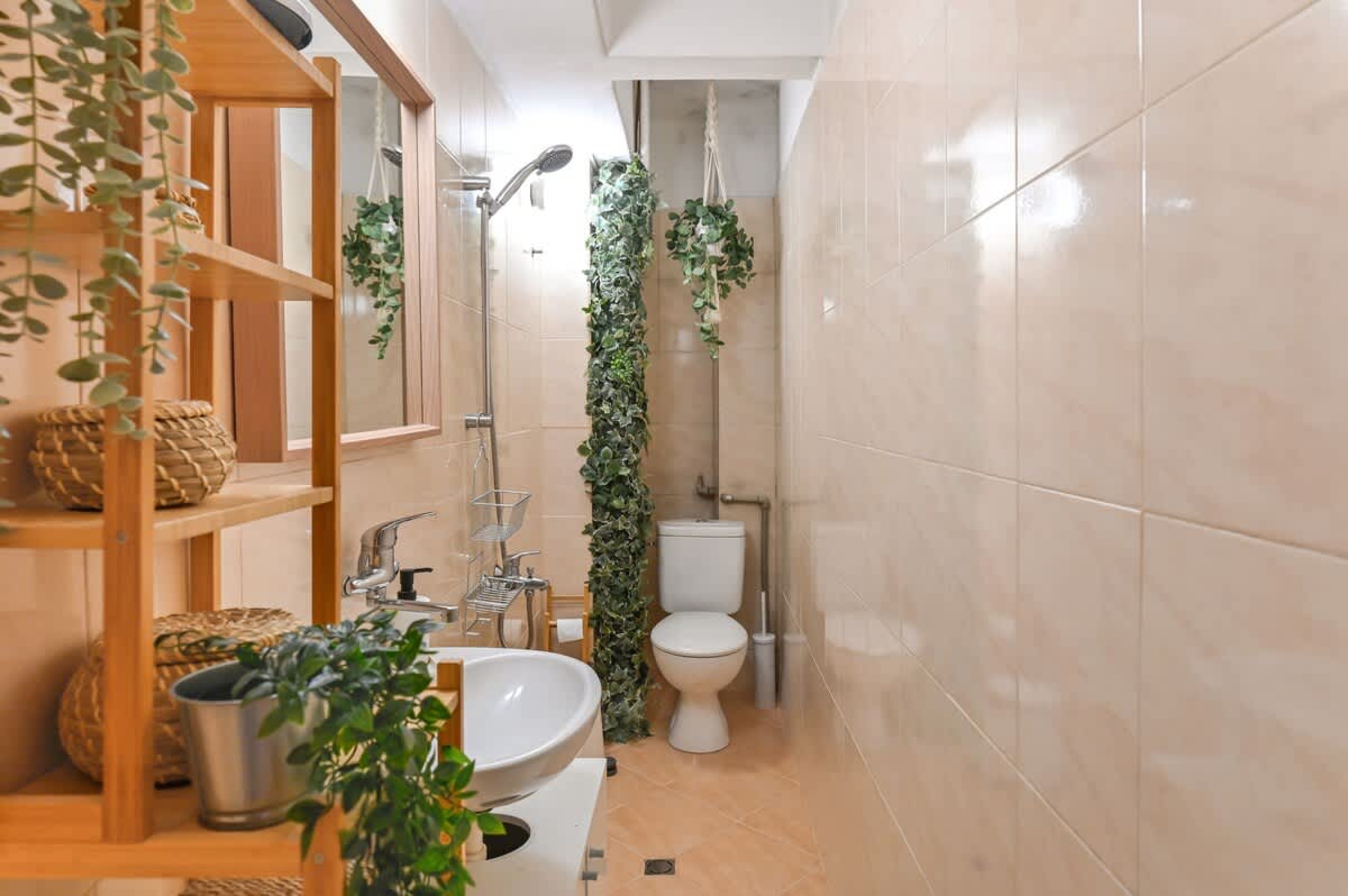 Scoutaround White Logo