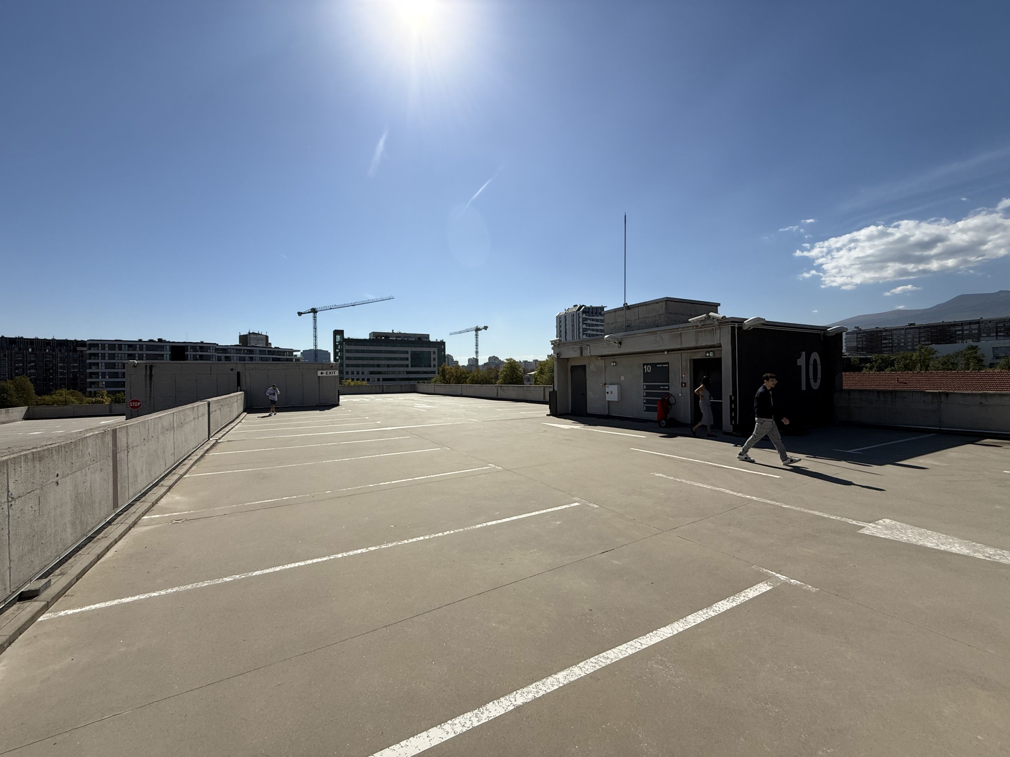 Scoutaround White Logo