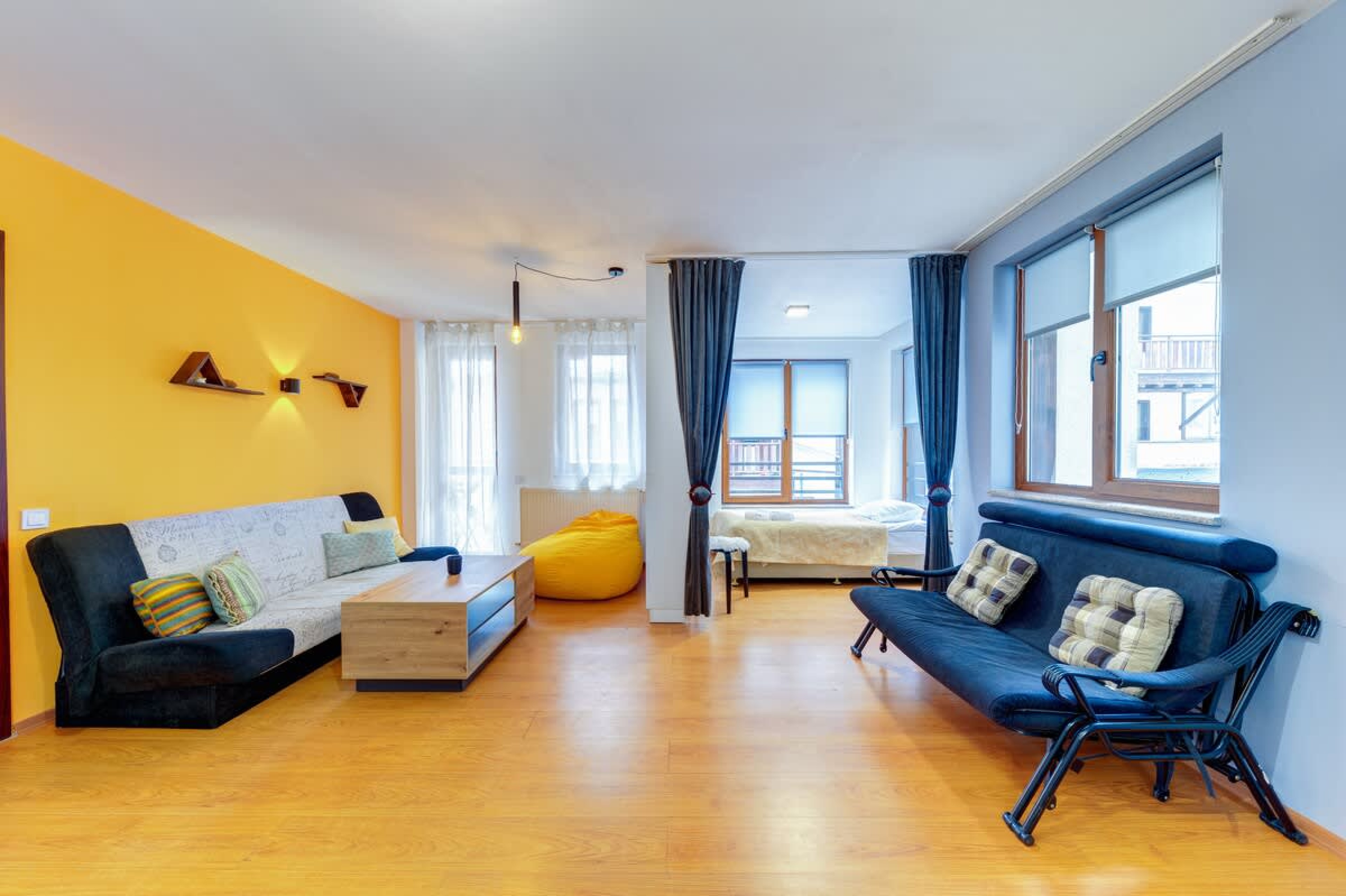 Scoutaround White Logo