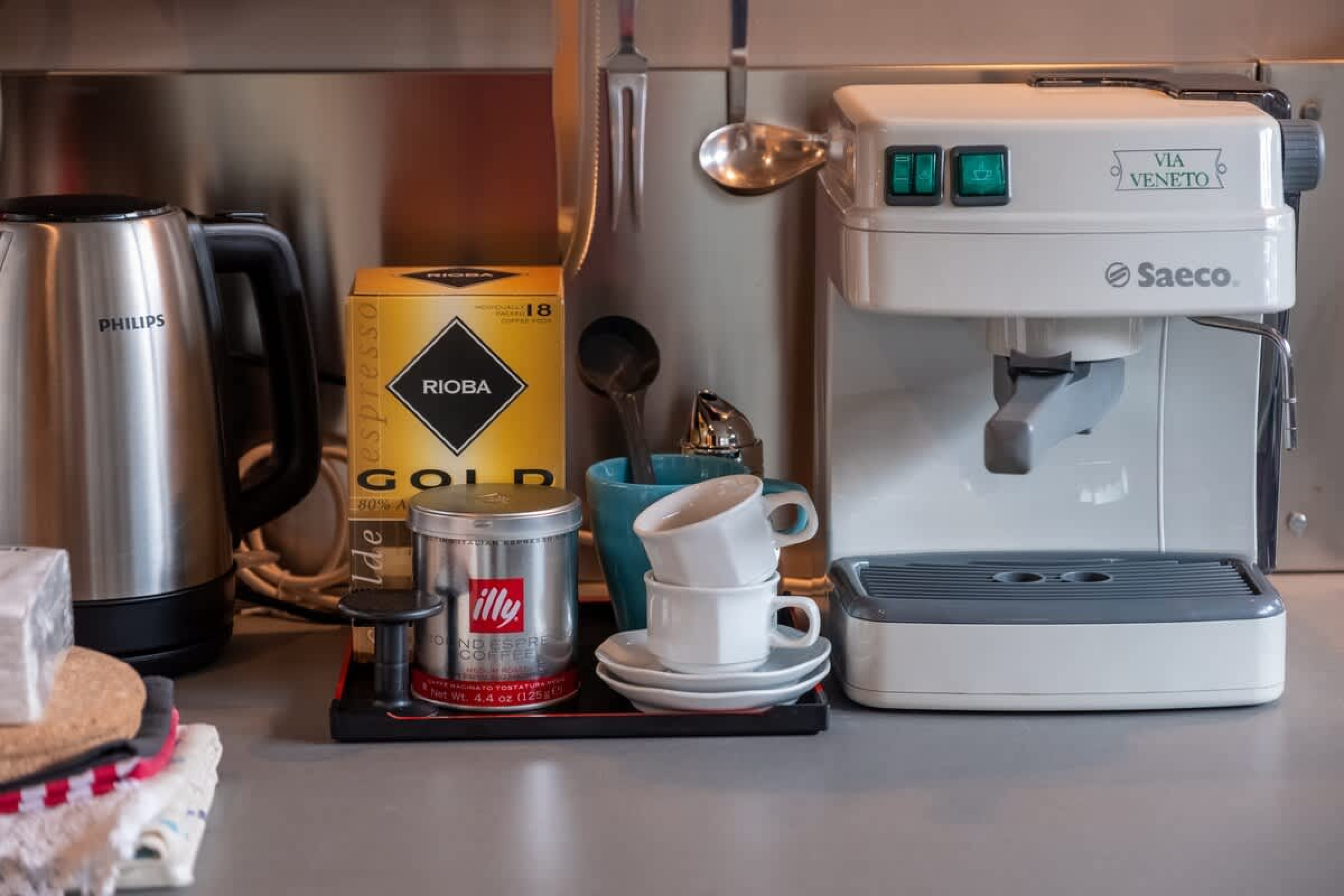 Scoutaround White Logo