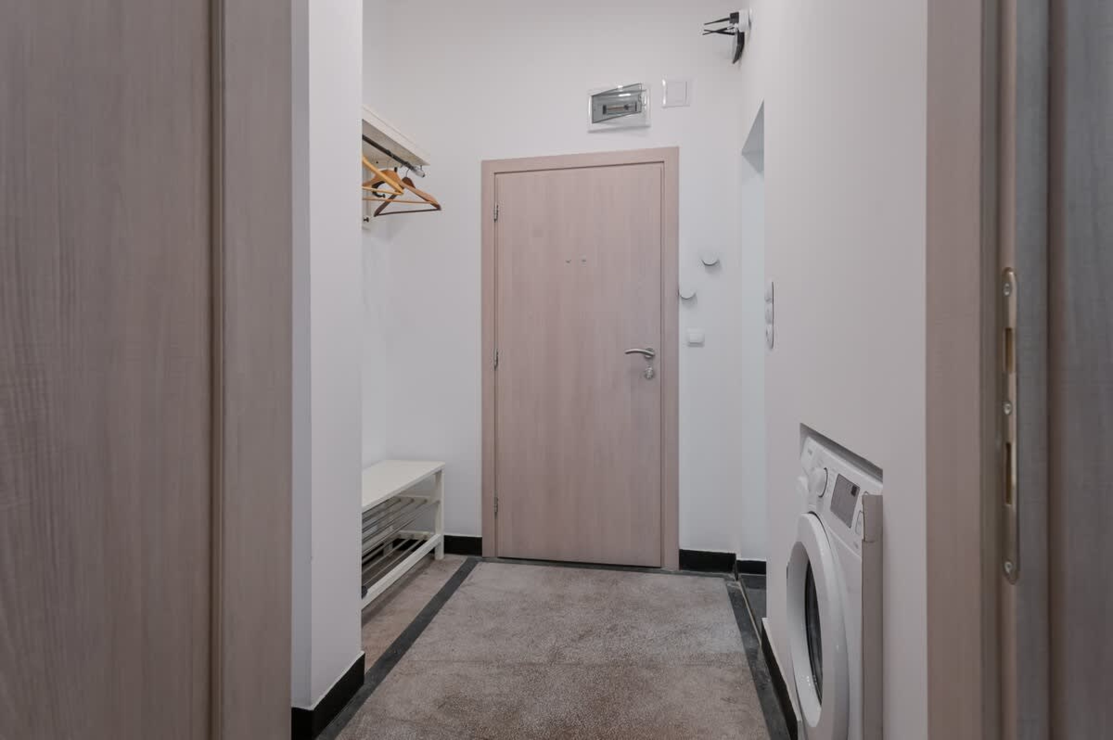 Bright Apartment in the Heart of the City - Photo 16