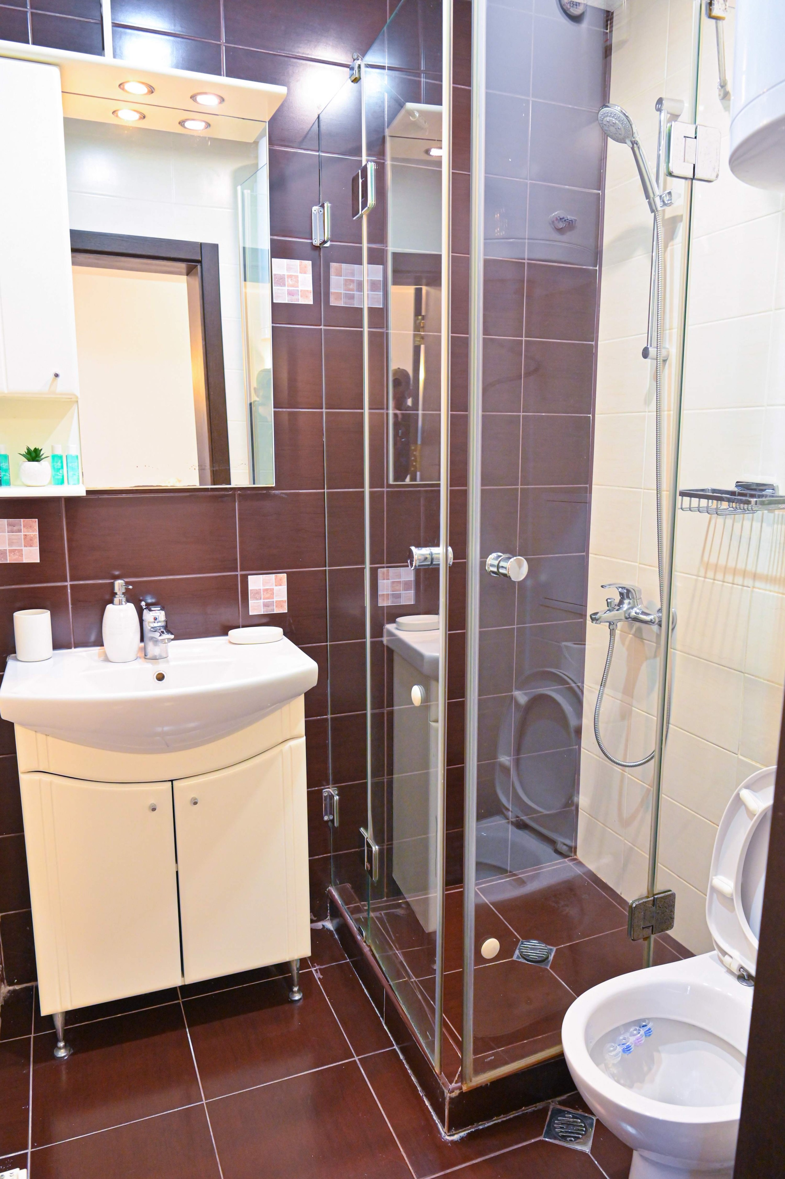 Scoutaround White Logo