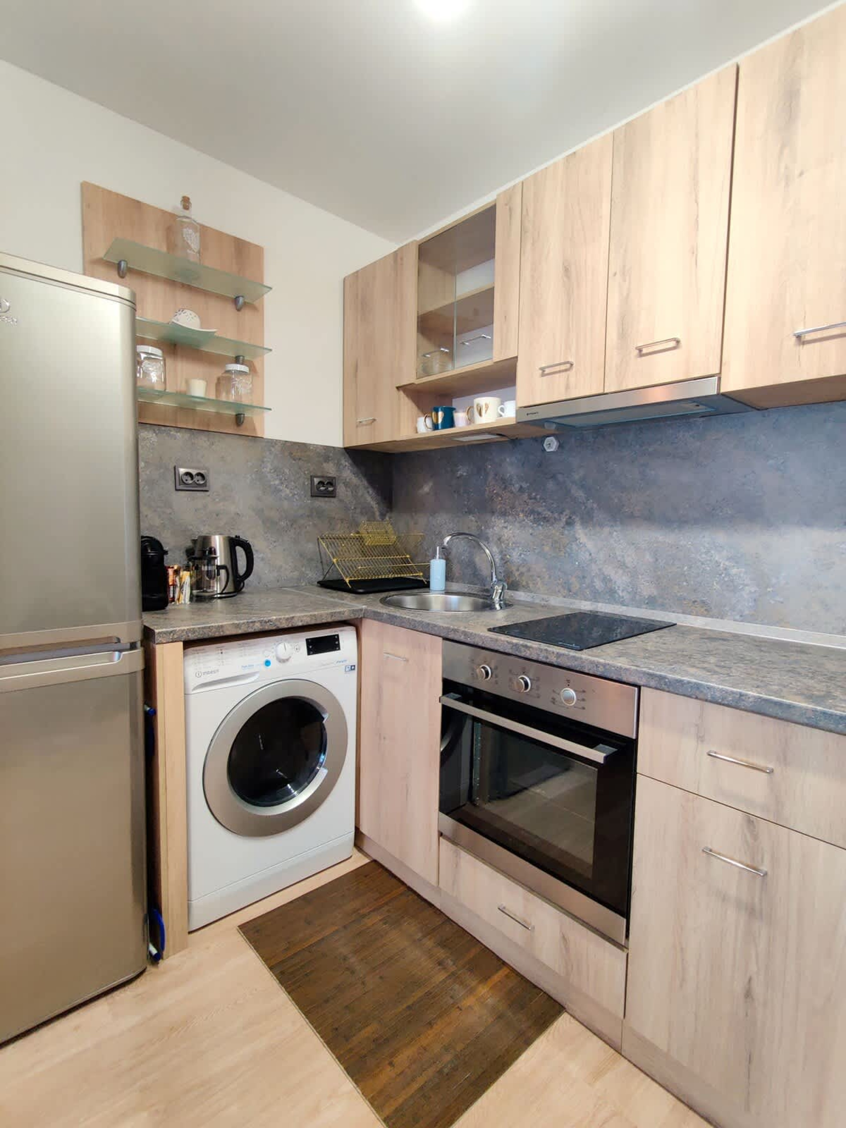 Scoutaround White Logo