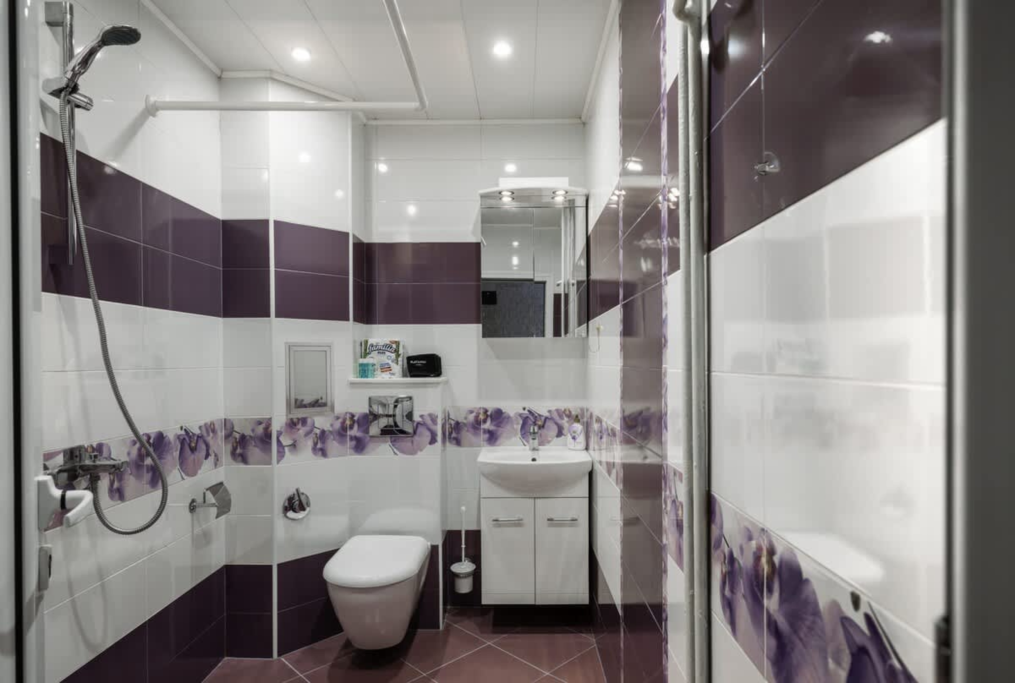 Scoutaround White Logo