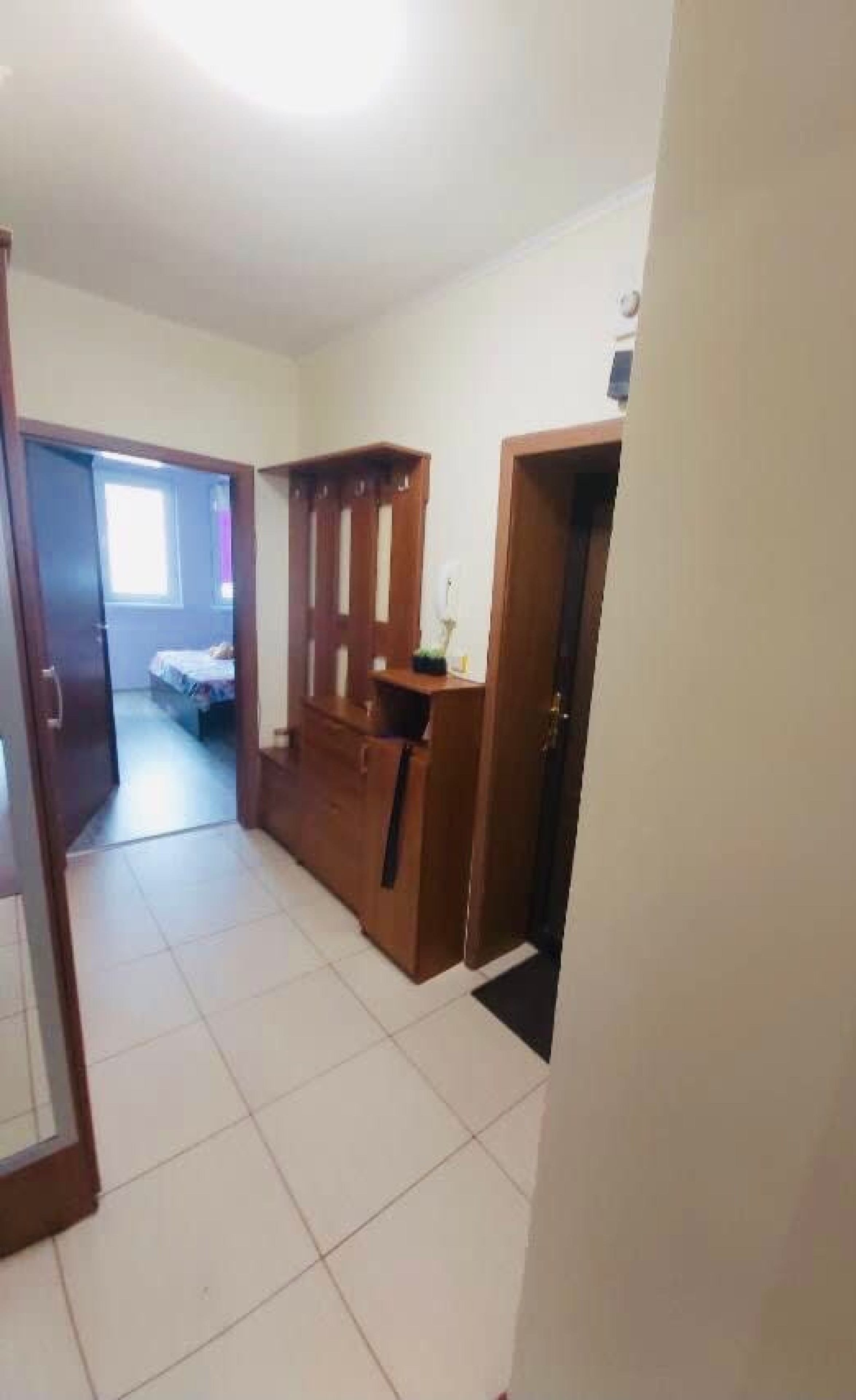 Scoutaround White Logo