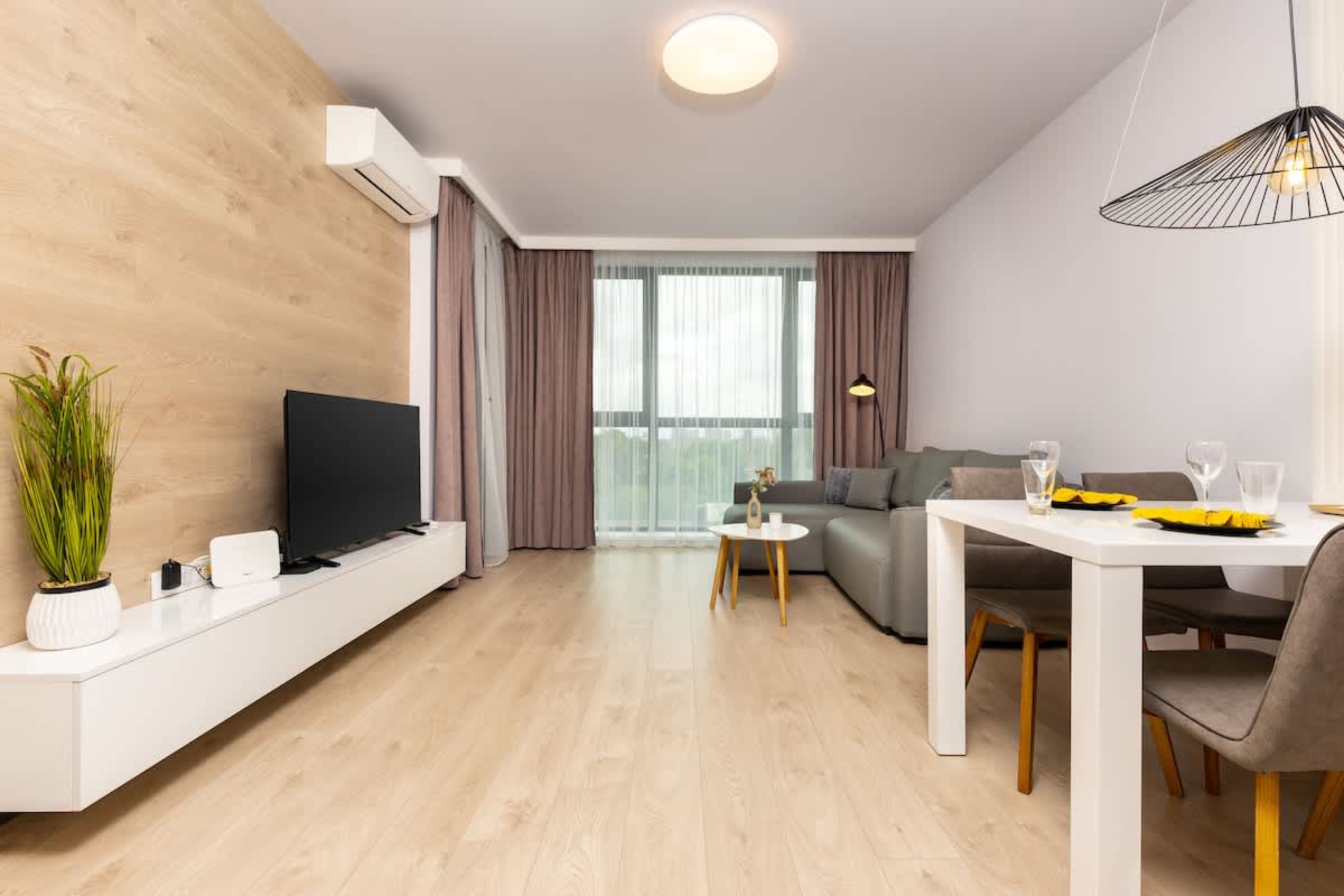 Scoutaround White Logo