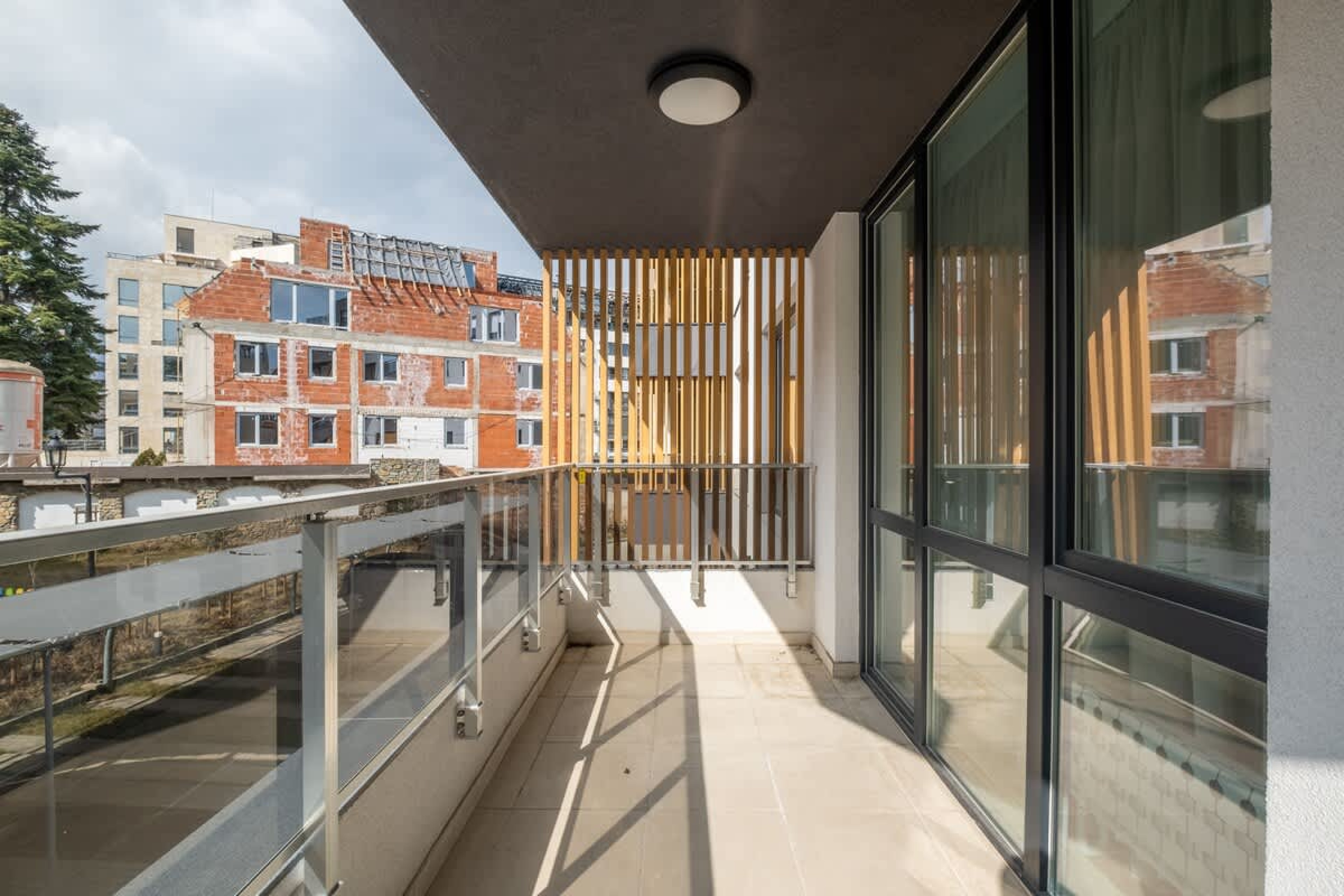 Scoutaround White Logo